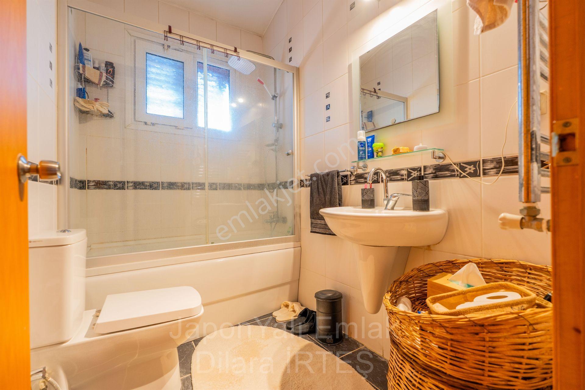 Urla Zeytinliköyde Deniz Ve Orman Manzaralı Müstakil Özel Villa - Görsel 34
