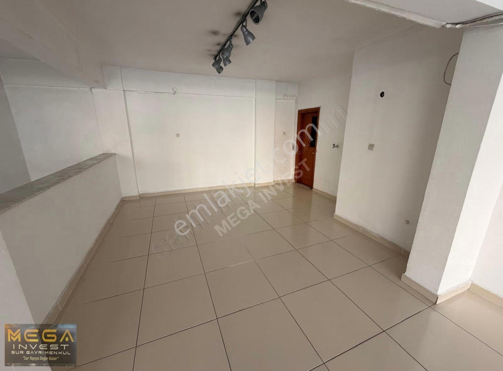 Mega İnvest'den 75.yıl Cadde Üstü Kiralık 150 M2 Dükkan - Görsel 5