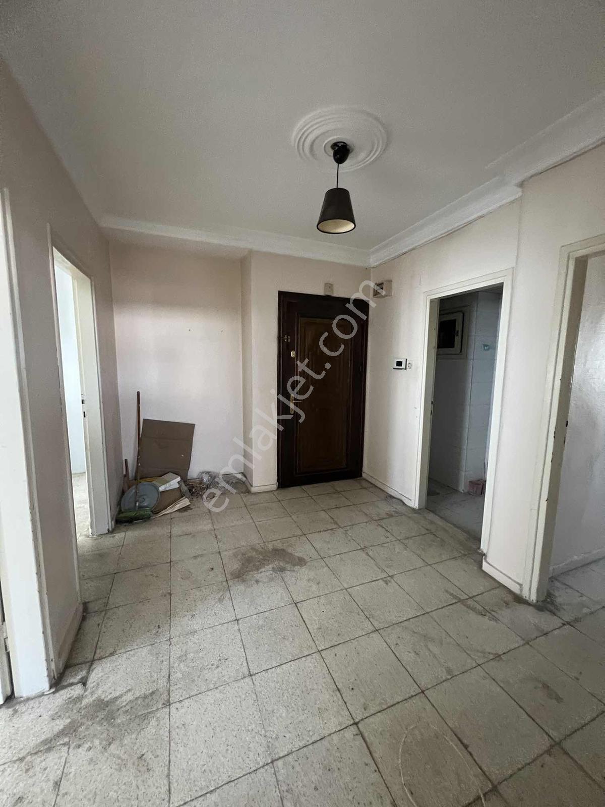 Kulepark~farkıyla~iller~bankası~civarı~3+1~k~mutfak~teras~balkon - Görsel 18