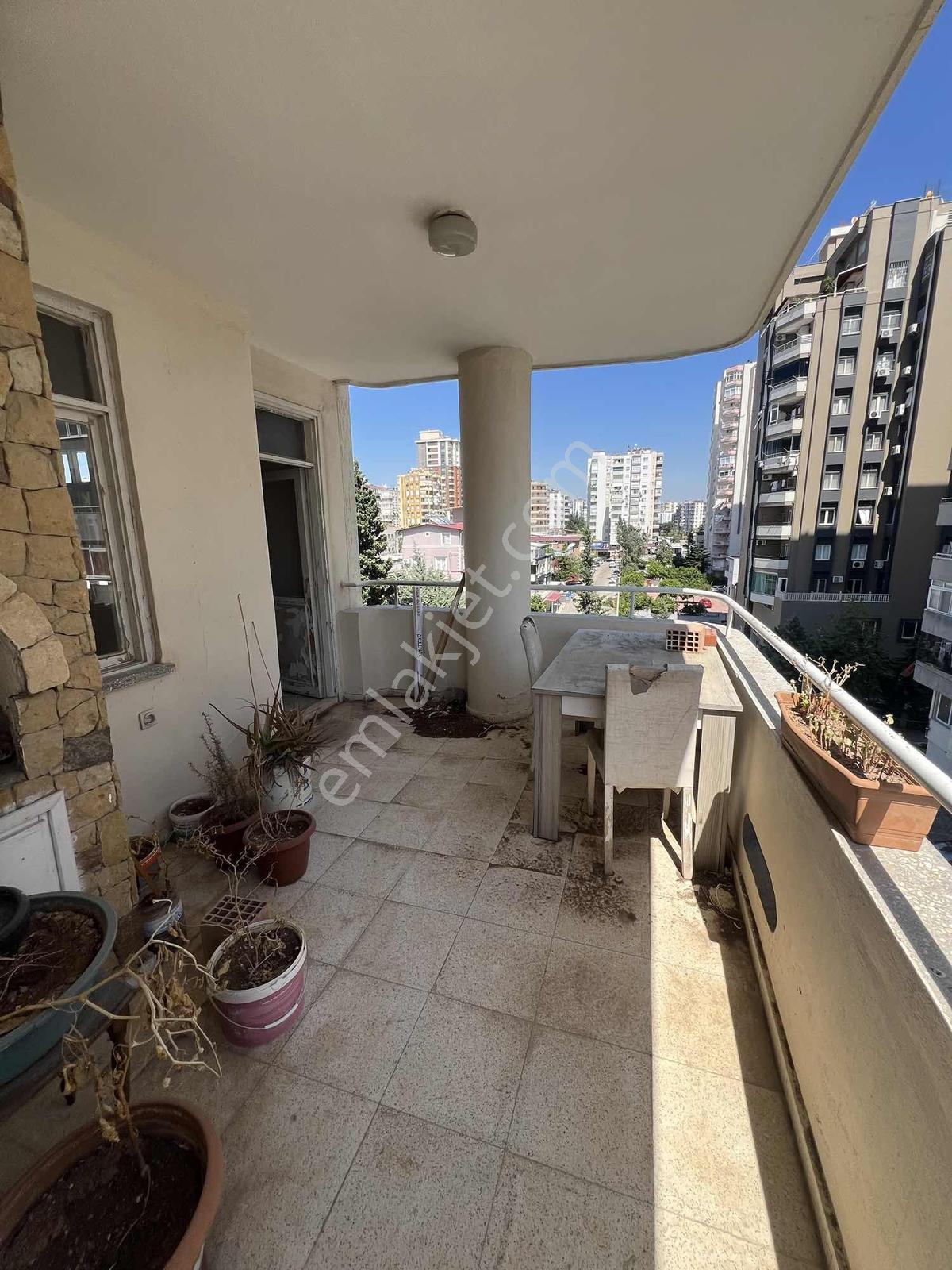Kulepark~farkıyla~iller~bankası~civarı~3+1~k~mutfak~teras~balkon - Görsel 2