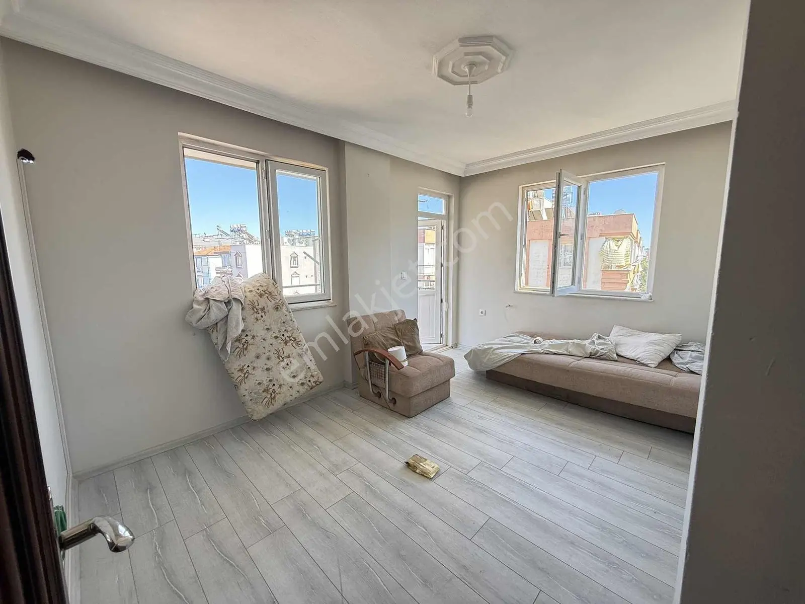 Kepez Kuzeyyaka Mahallesinde Kiralık 2+1 3.kat 90m2 - Görsel 5