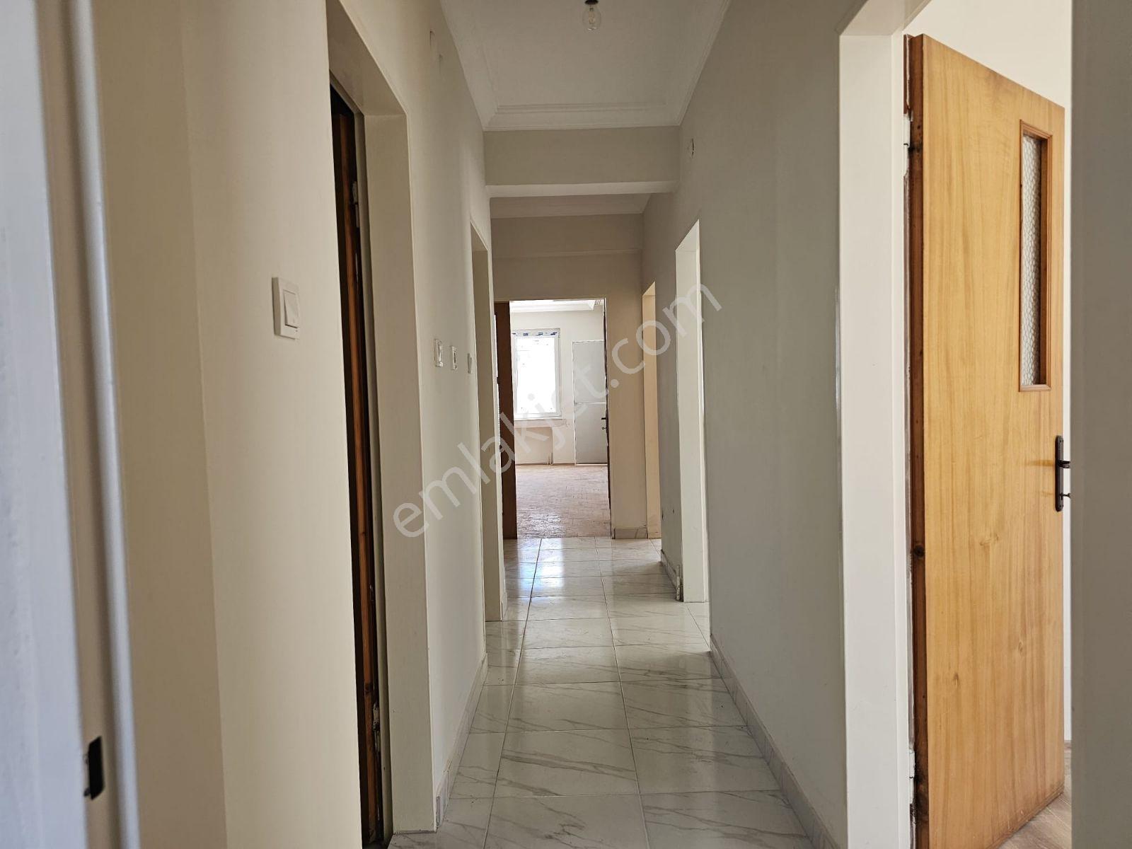 Fener Mah.astur Sitesinde Kiralık 3+1 Daire - Görsel 13