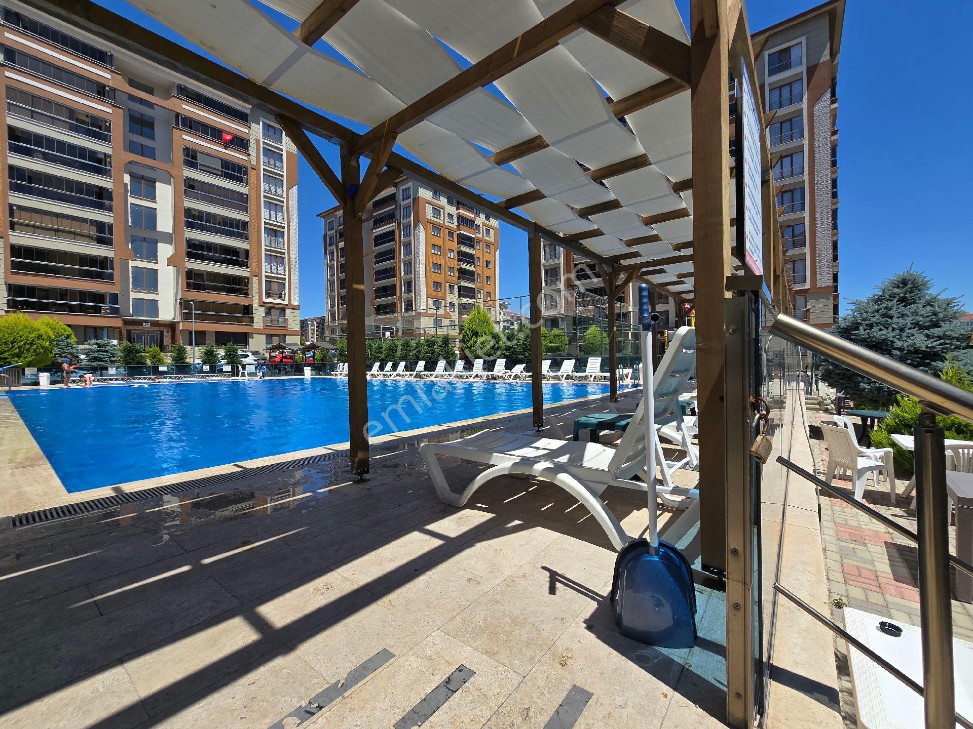 Re/max Land'den | Kervancı Cıty 3'te Havuzlu Sitede Fırsat 2+1 Daire! - Görsel 17