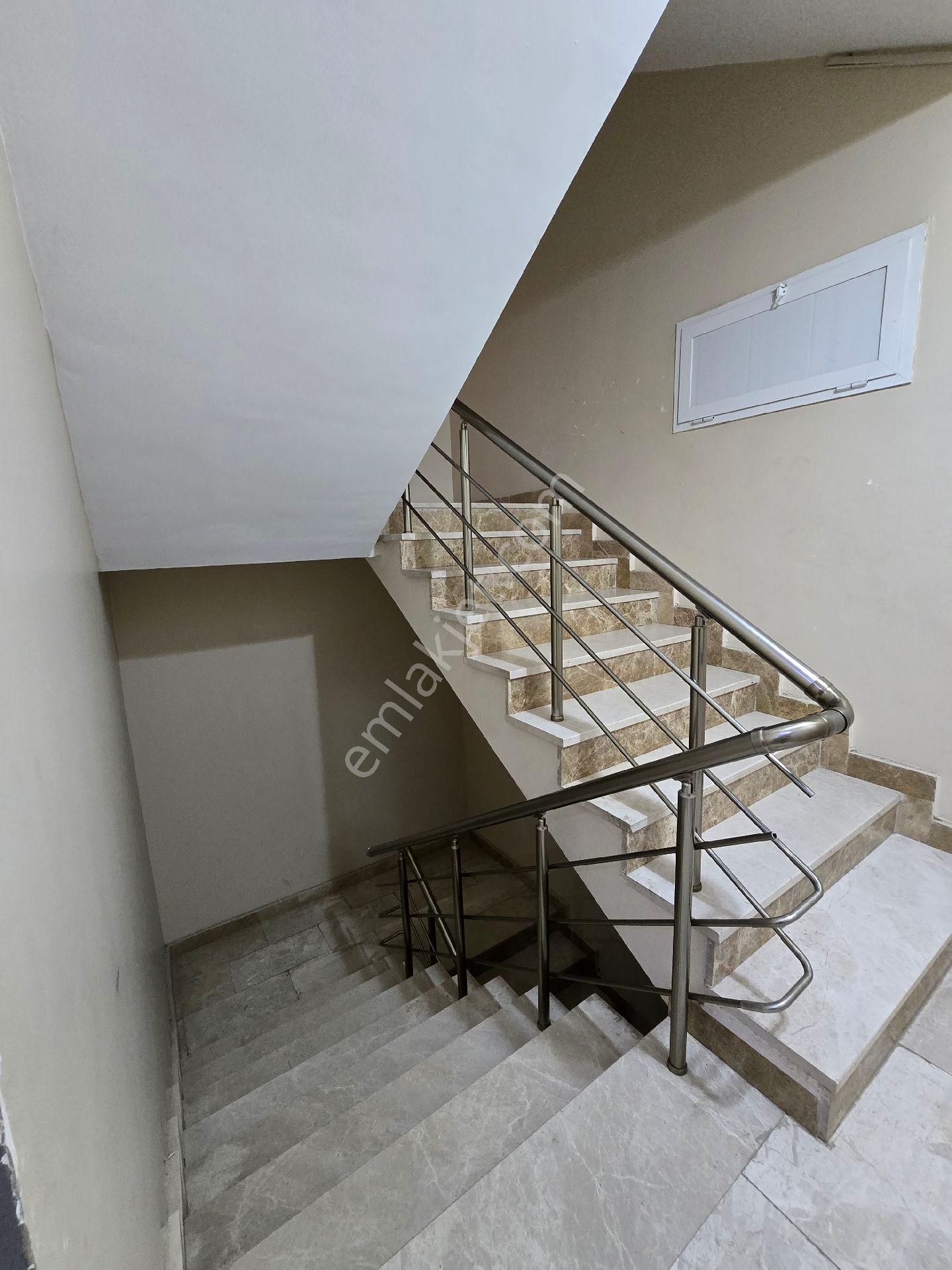 Re/max Land'den | Kervancı Cıty 3'te Havuzlu Sitede Fırsat 2+1 Daire! - Görsel 16
