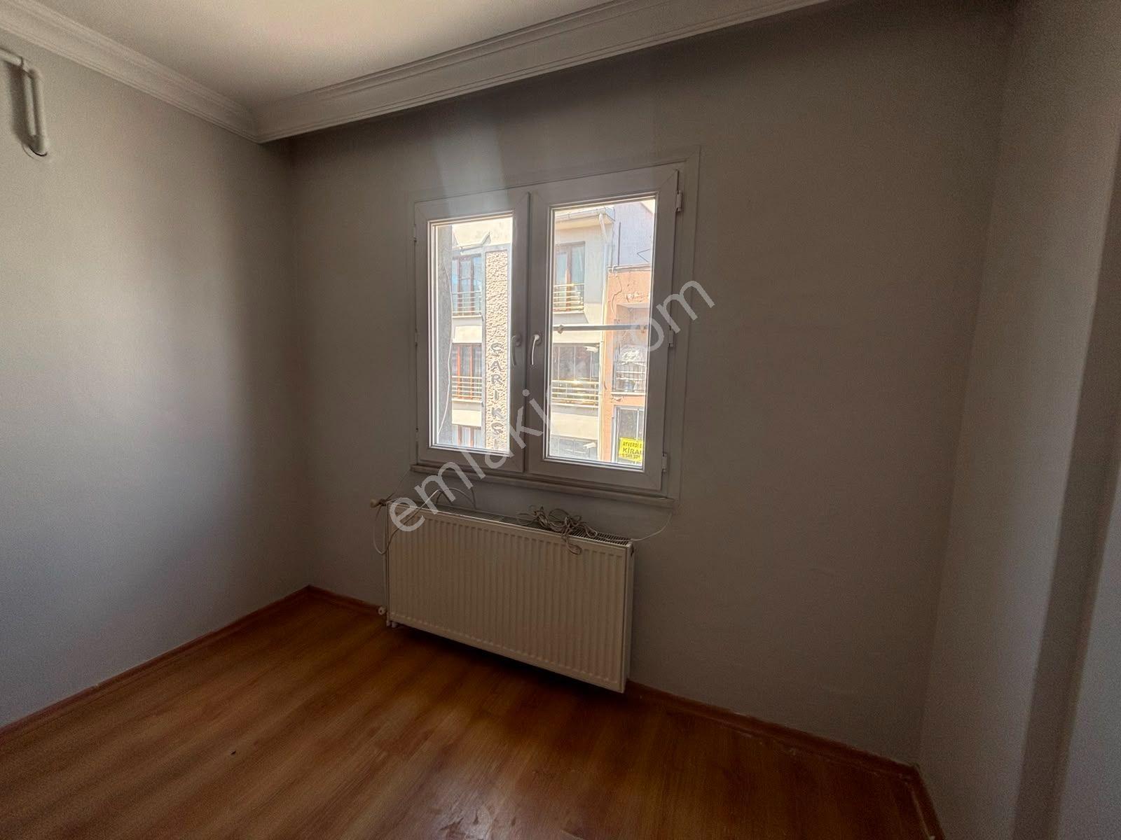 Reşatbey Mahallesi'nde 3+1 Geniş Kiralık Daire - Görsel 5