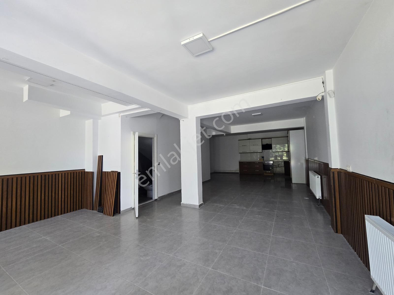Bağlıca'da Tam Müstakil Ticari Kullanıma Uygun Kiralık Villa - Görsel 9