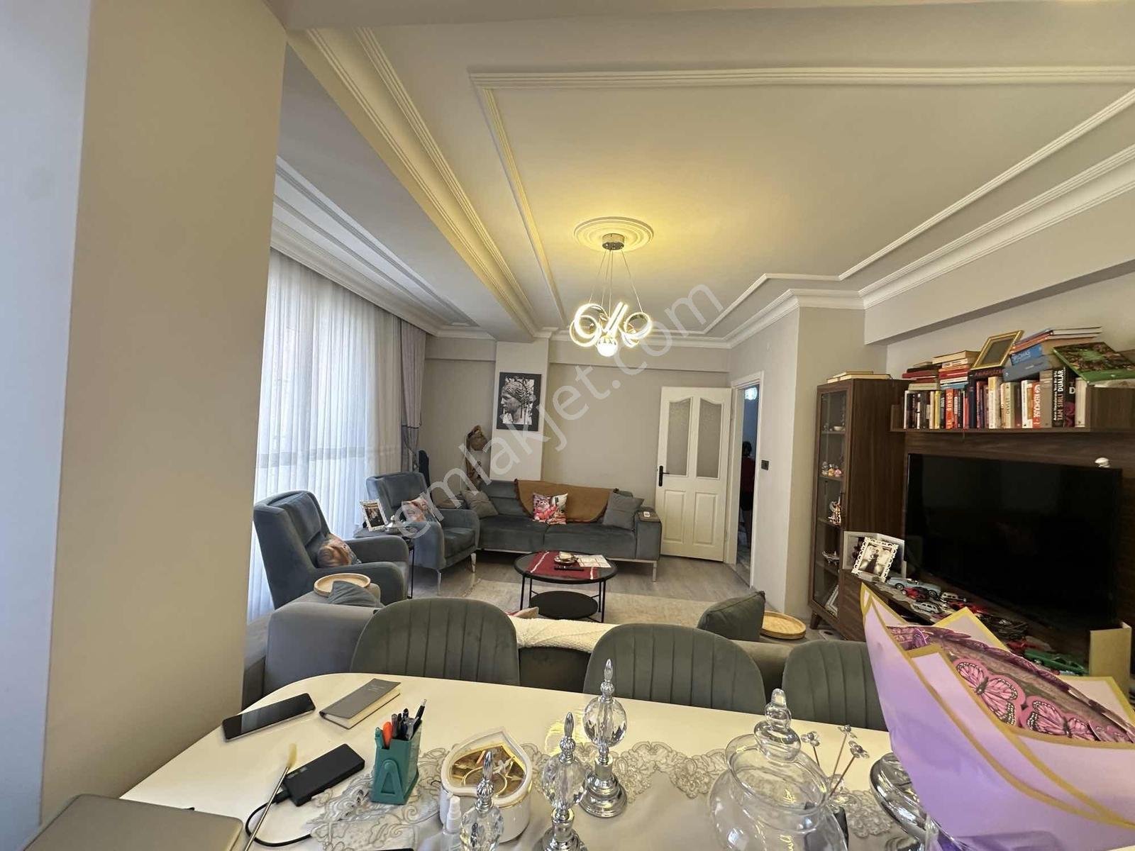 Başokur'dan Bahçelievler Siyavuşpaşa Emek Cad. Full Yapılı 3+1 - Görsel 2