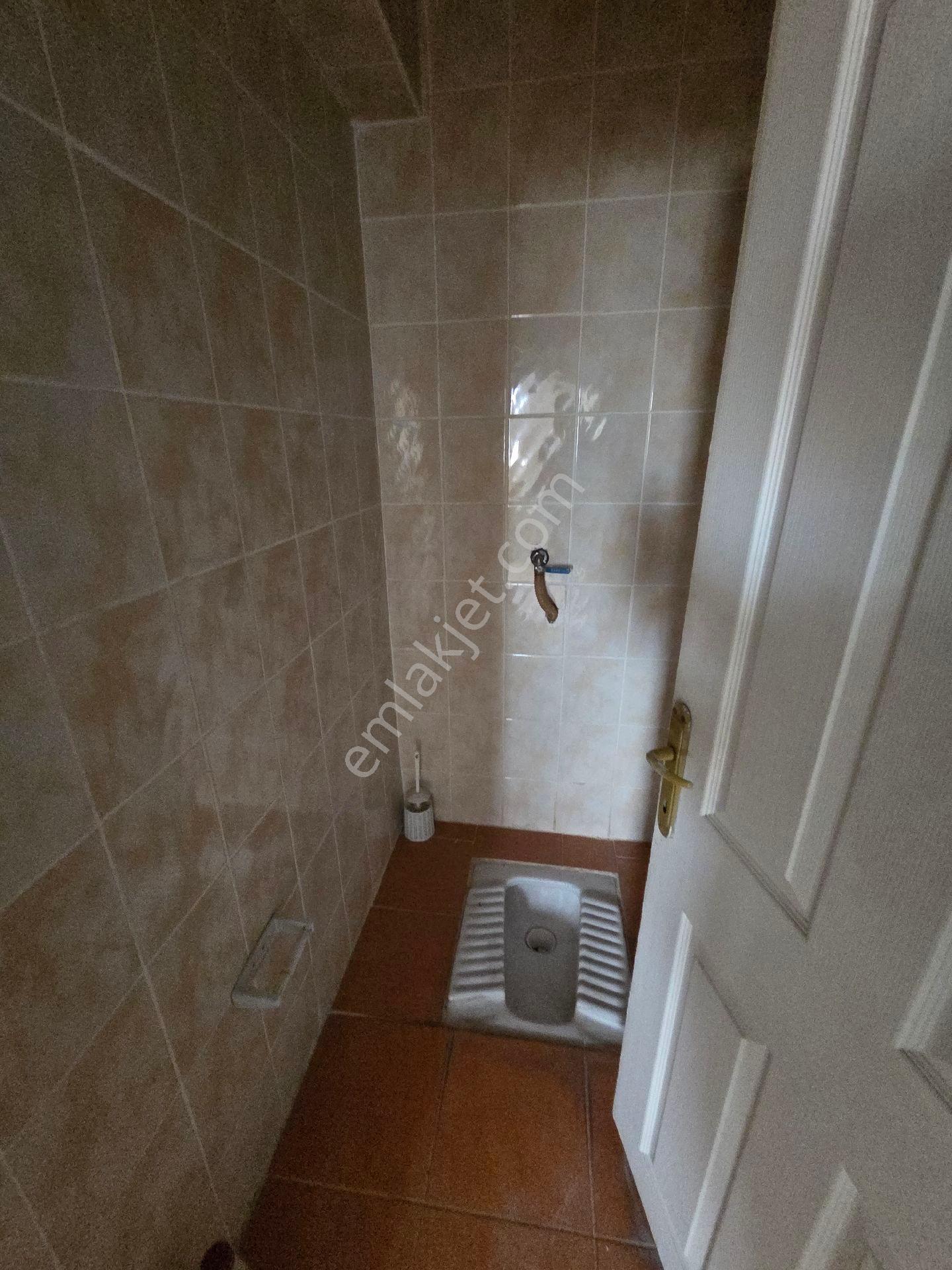 Ankara Sincan Atatürkte Geniş Metrekare Asansörlü Açık Cepheli Mükemmel Lokasyonlu Kiralık Daire - Görsel 29