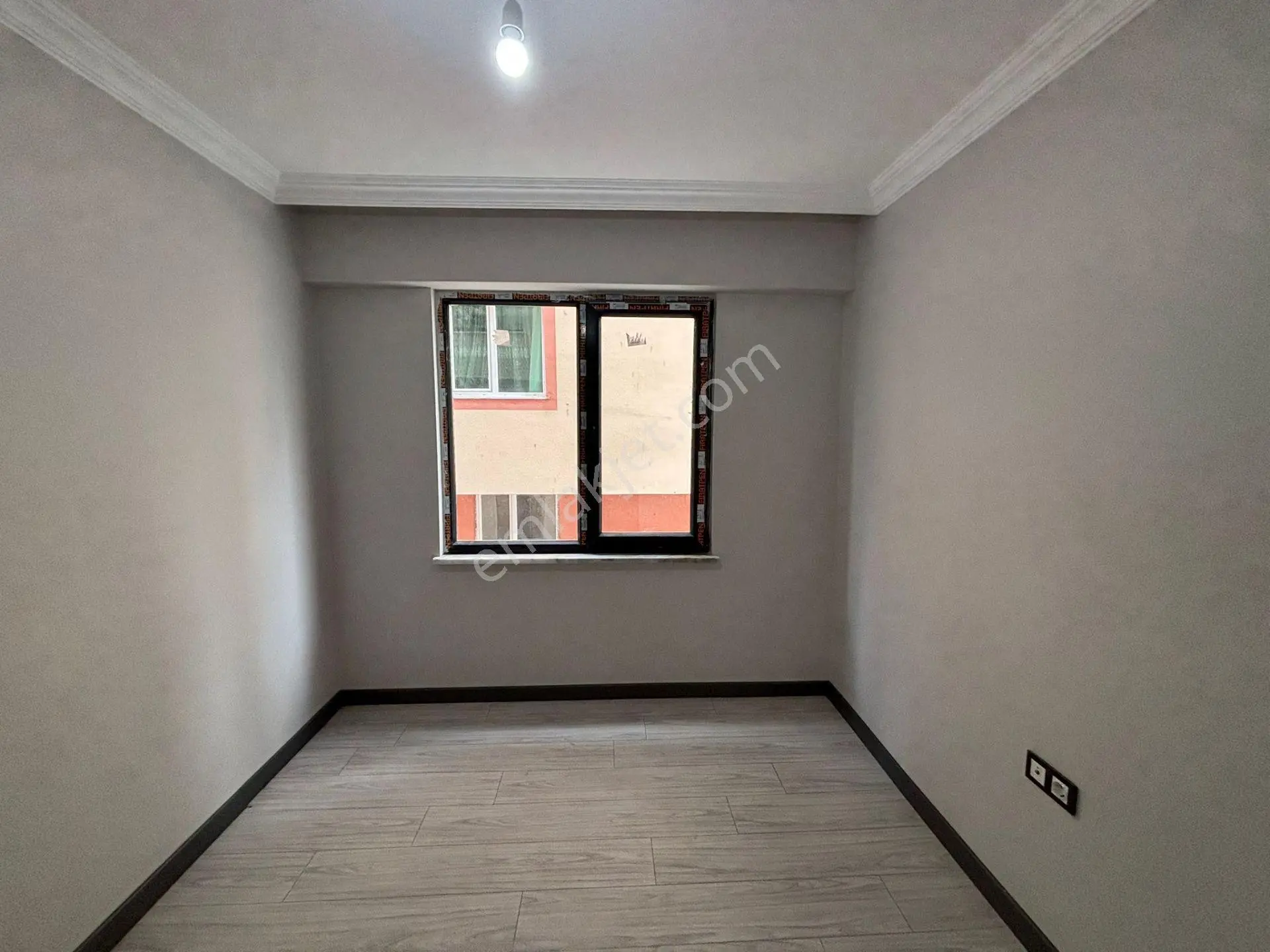 **eryıldız İnşaat'tan**merkezi Konumda İskanlı 95m2 2+1 Ön Cephe - Görsel 23