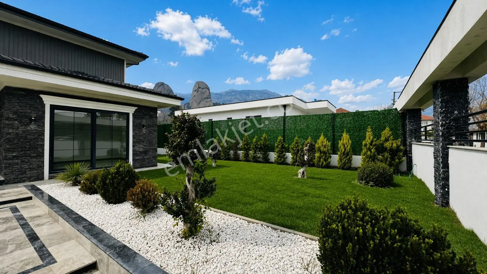Kemerde 1176 M² Arsa Üzerinde Satılık Villa. ! - Görsel 5
