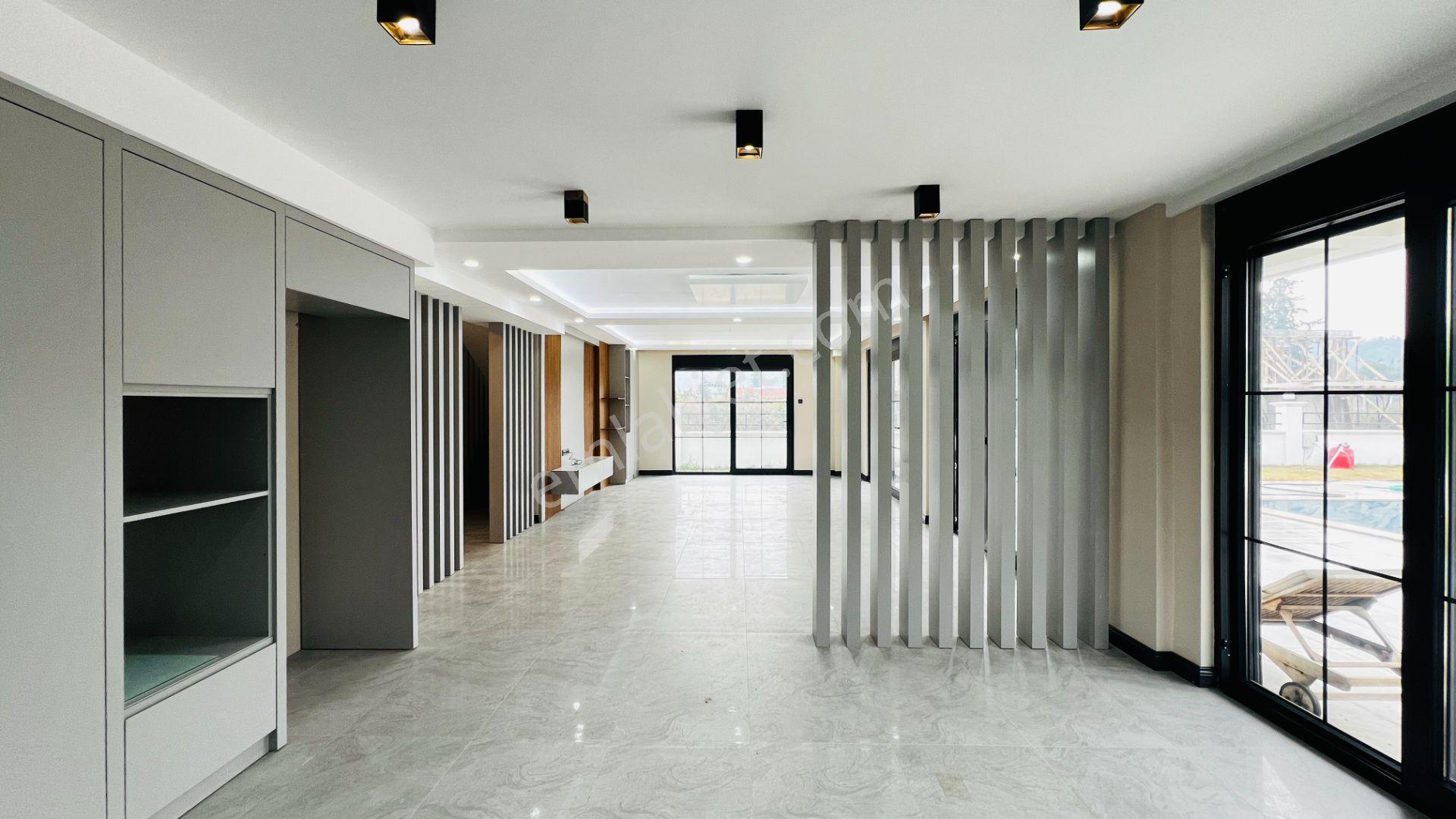 Kemerde 1176 M² Arsa Üzerinde Satılık Villa. ! - Görsel 13