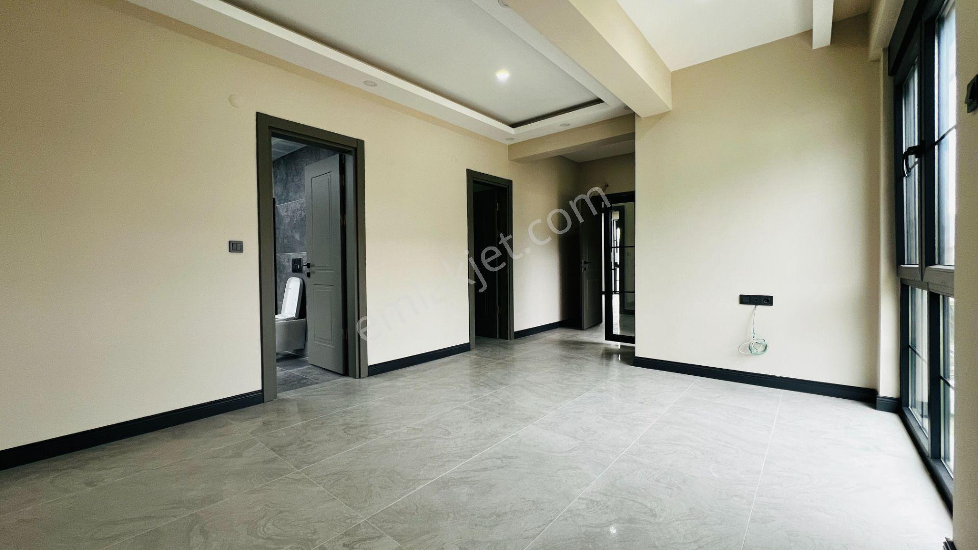 Kemerde 1176 M² Arsa Üzerinde Satılık Villa. ! - Görsel 26