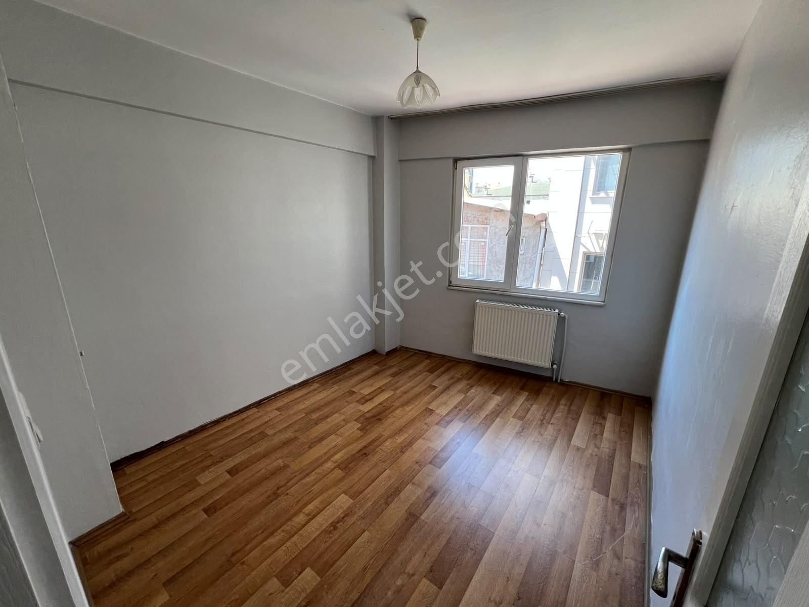 Furkan Demir'den Karamürsel Merkez'de 3+1 Ara Kat Kiralık Daire - Görsel 4
