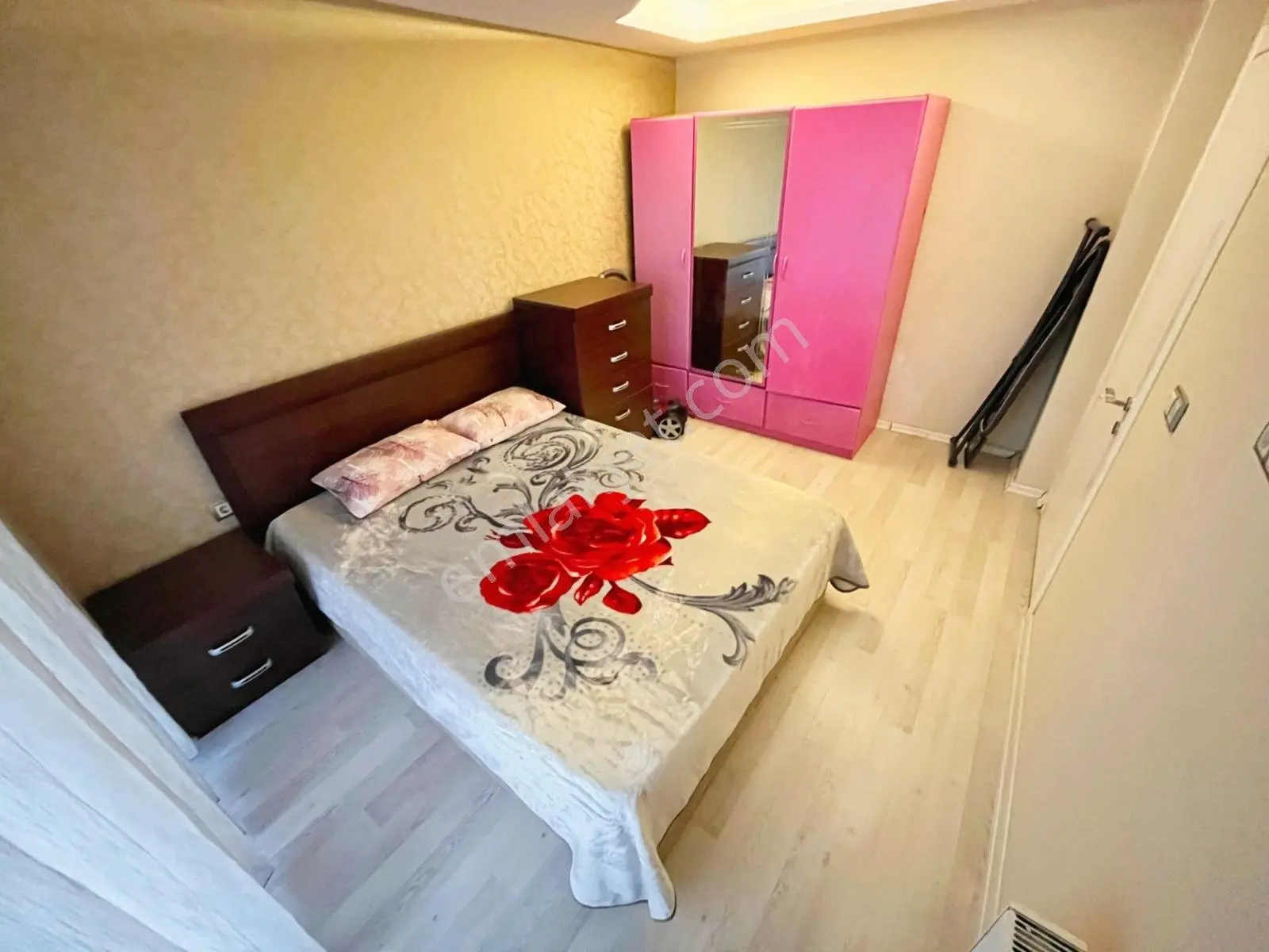 ▀ Güç'ten İkizçay'da Full Eşyalı Cam Balkonlu Lüx Fırsat 1+1 Daire - Görsel 24