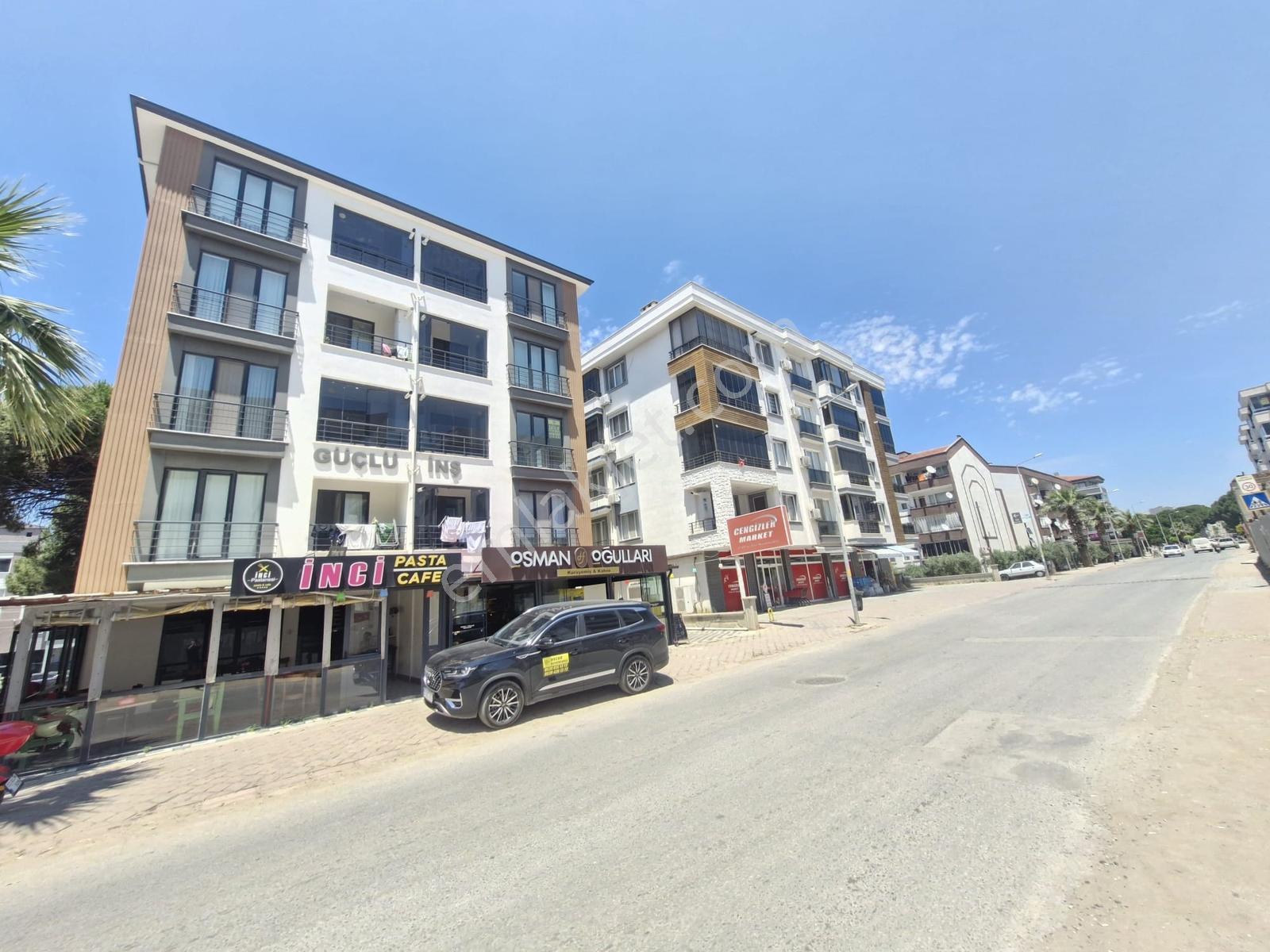 Cadde Üzeri 3+1 Doğalgazlı Ebeveny Banyolu Satılık Daire - Görsel 2