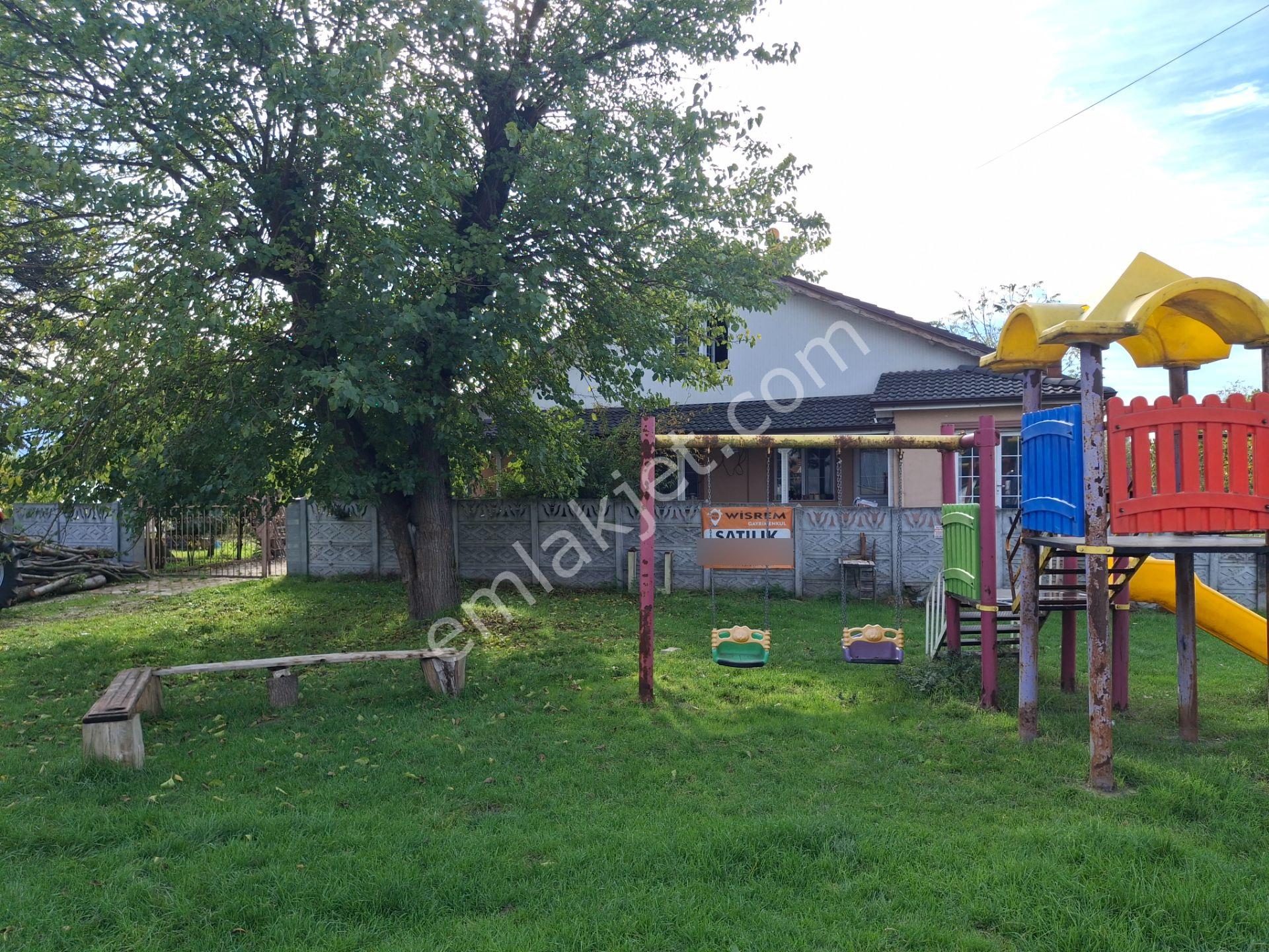 Düzce Merkez Ozanlar Mah. 4+1, Net:220m² Müstakil Satılık Ev.. - Görsel 9