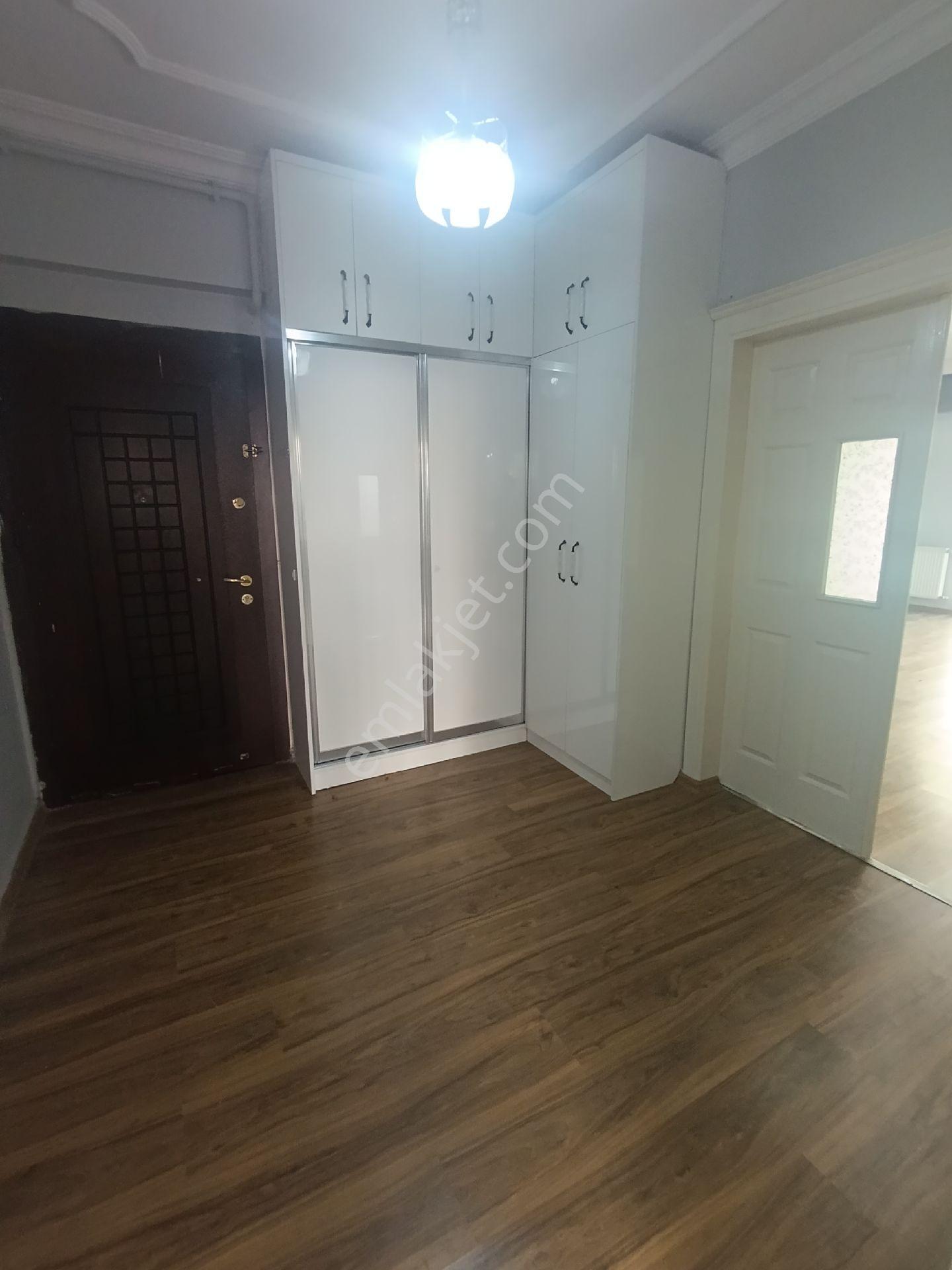 Yenişehir Veysel Karani Mahallesinde 1. Kat 4 Oda Satılık Daire - Görsel 12