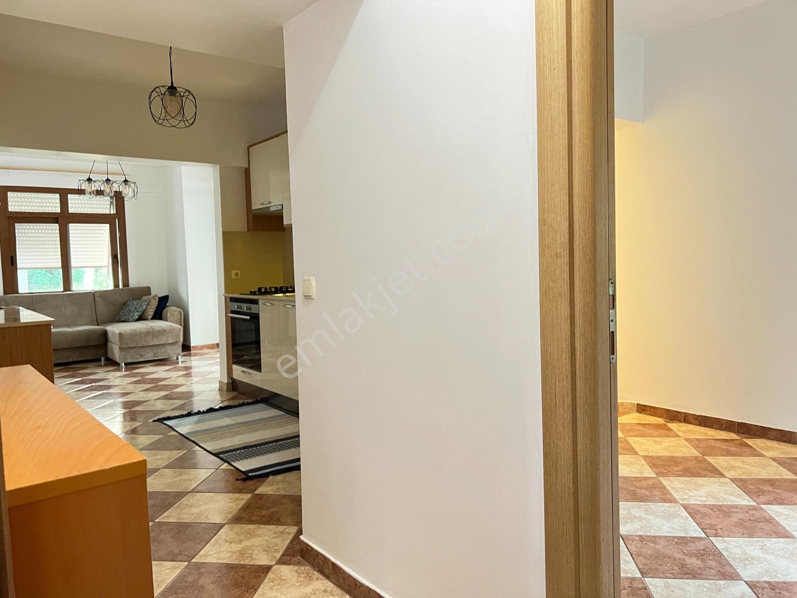 Hatipirimi'nde Havuzlu Nezih Sitede Eşyalı 1,5+1 Kiralık Daire - Görsel 9