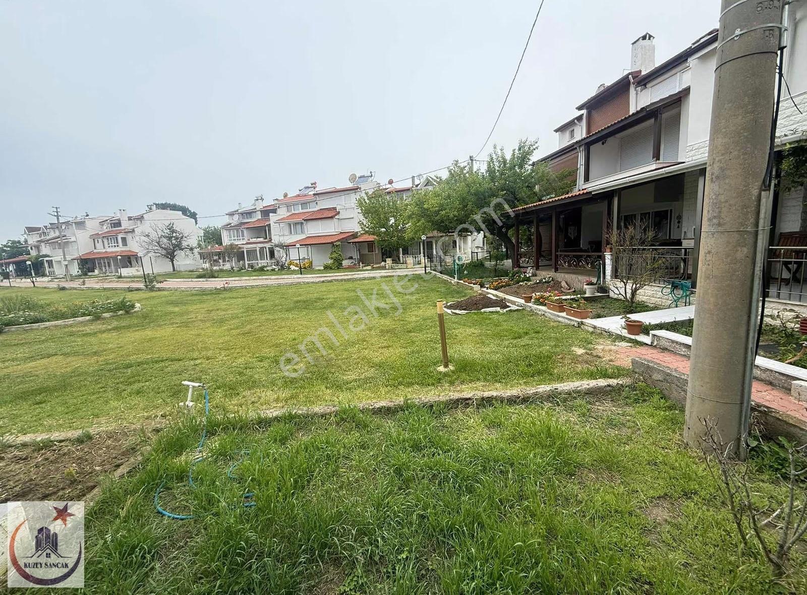 Kuzey Sancaktan Altınova Sahilde Satılık Villa - Görsel 3