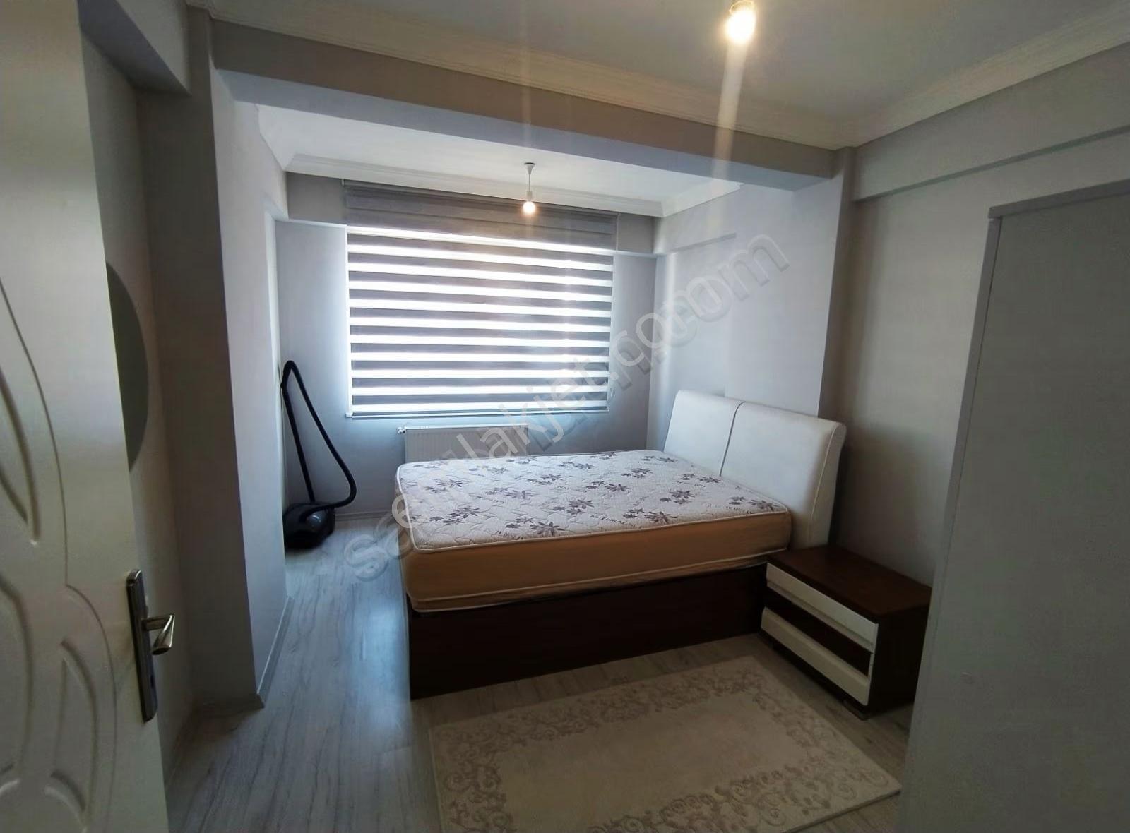 Tramvay Durağına 5 Dk Geniş Eşyalı Daire - Görsel 5