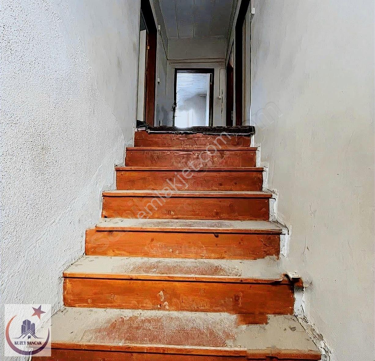 Kuzey Sancak 'tan Satılık Taş Ev - Görsel 7