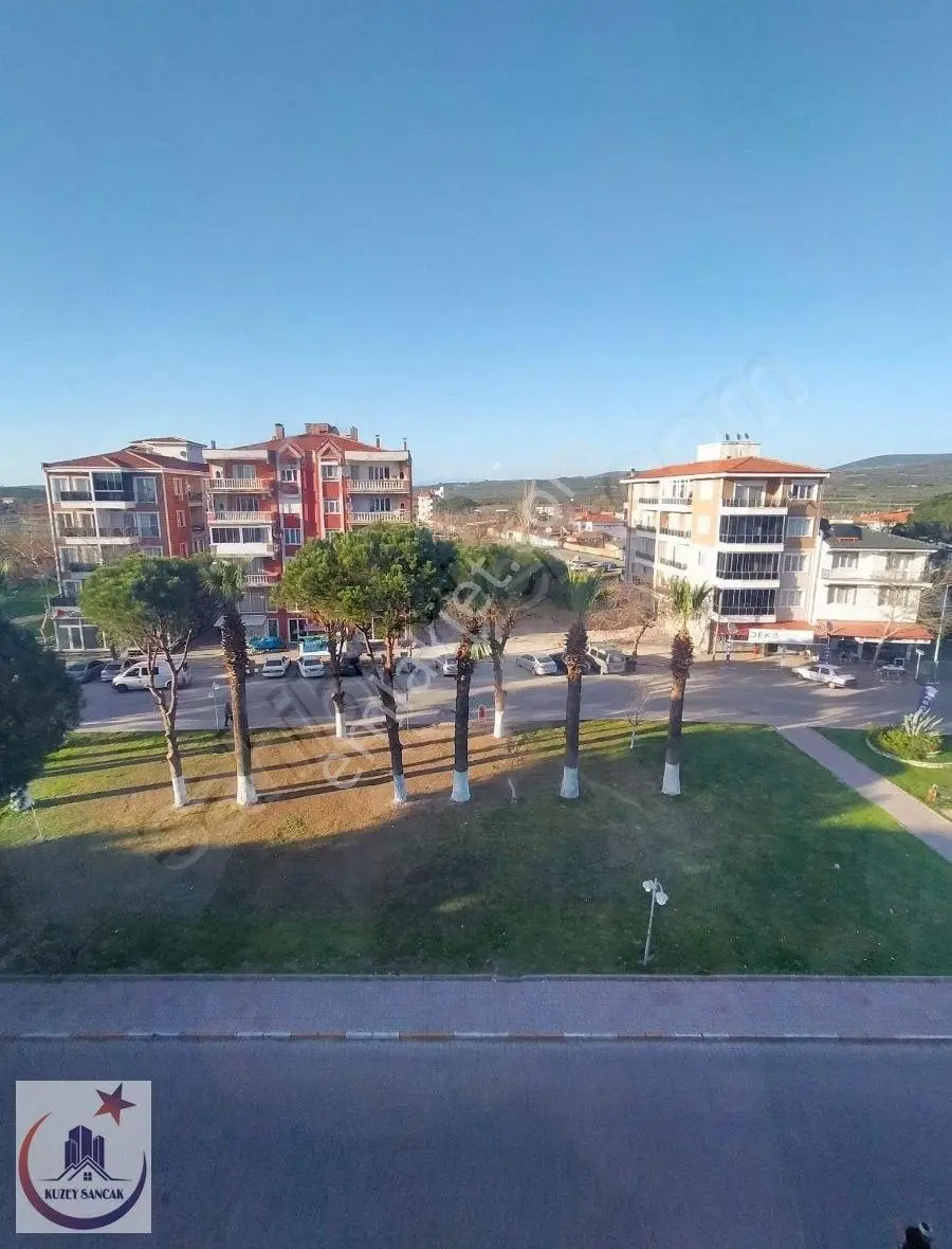Kuzey Sancak'tan Altınova Merkezde 3+1 Kiralik Daire