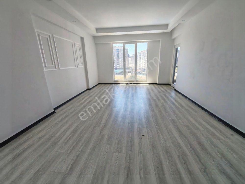 Çorlu Hürriyet Mahallesi İzsiz Towers'ta Kiralık 3+1 Lüks Daire - Görsel 5