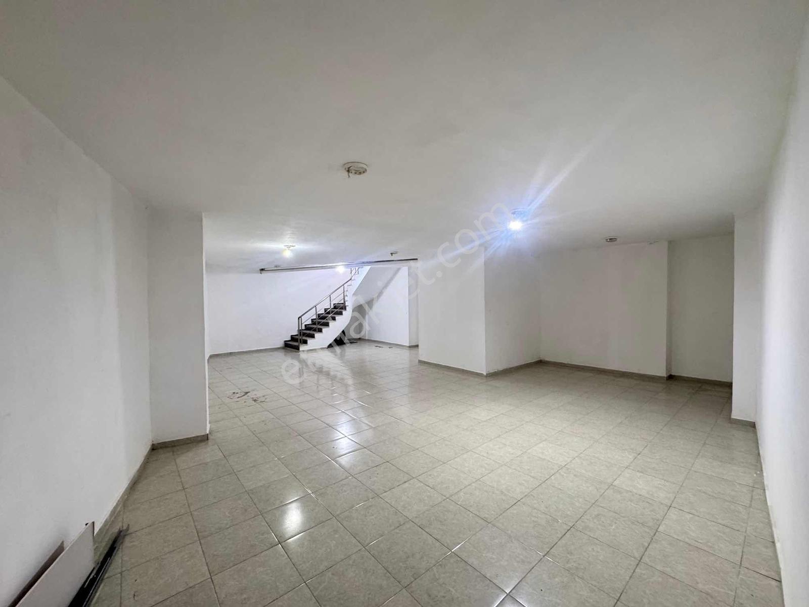 Fevziçakmak Mah İşlek Cadde Üstü 3 Katlı Kiralık Dükkan - Görsel 13