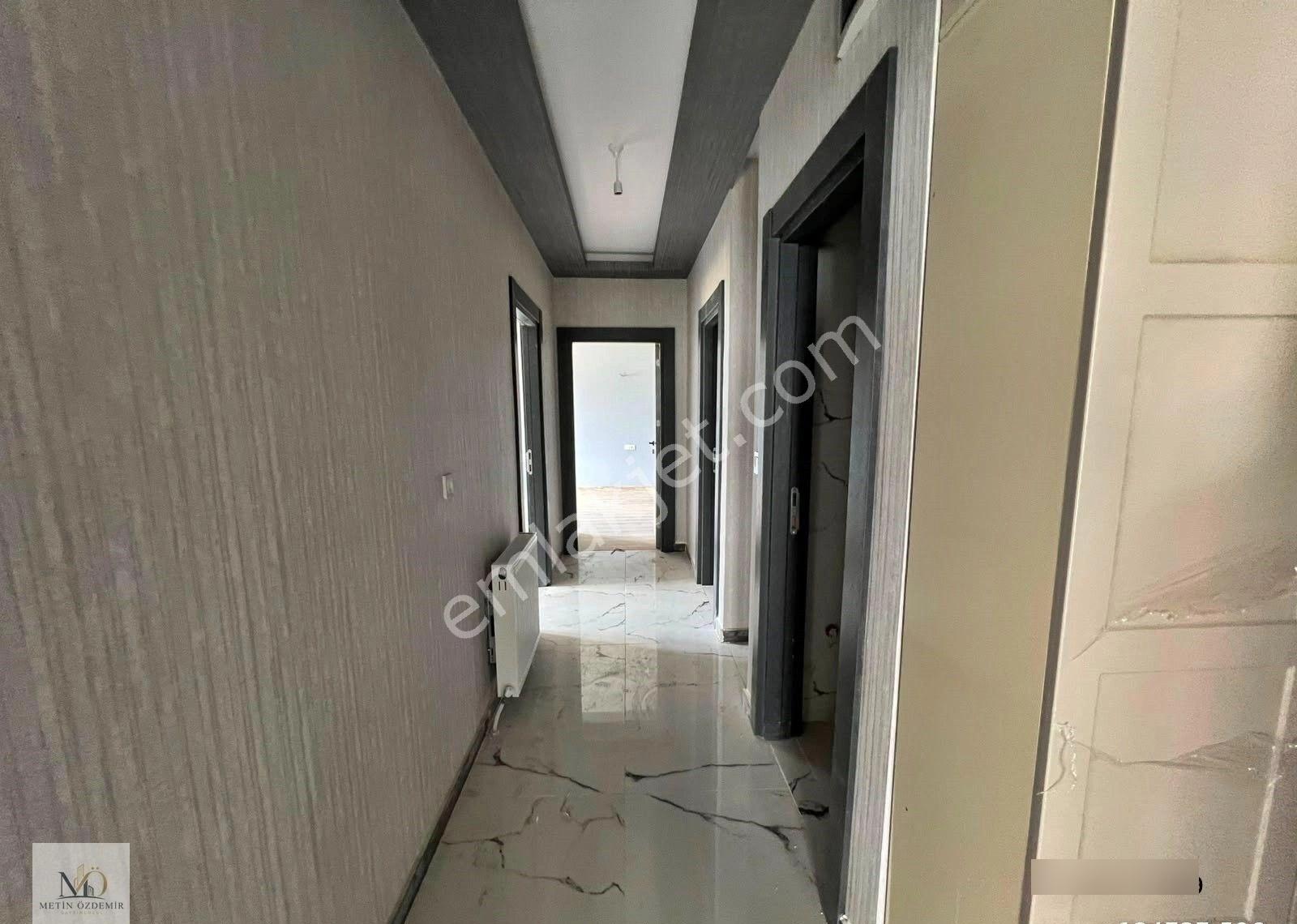 Metin Özdemir'den 29 Ekim'de Arakatta G.odalı E.banyolu 3+1 Kiralık Daire - Görsel 3