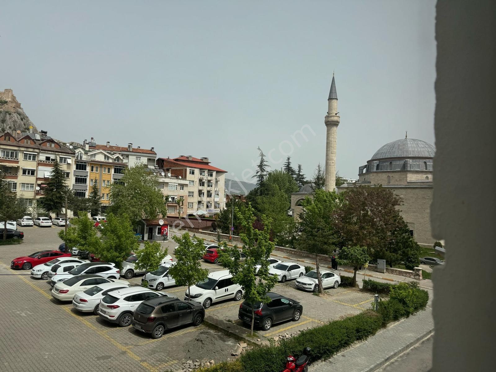 Valilik İnşaatı Yakınında 1+1 Ön Cephe Eşyalı Kiralık Daire - Görsel 4