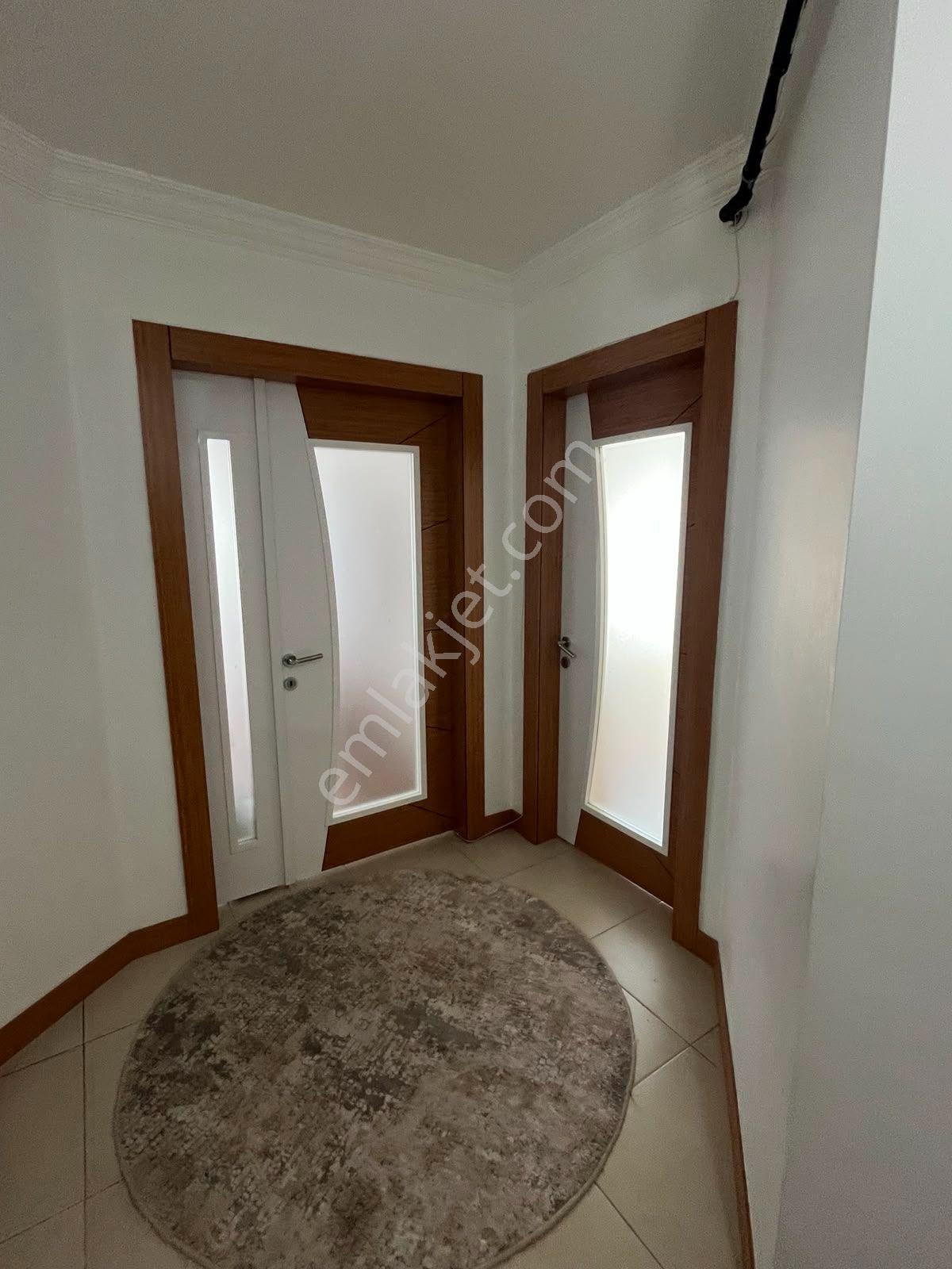 Buca Laleli’de Aileler İçin İdeal: 145m², Ebeveyn Banyolu & Açık Otoparklı Daire - Görsel 14