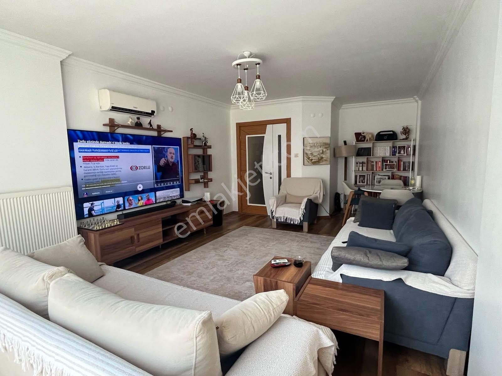 Buca Laleli’de Aileler İçin İdeal: 145m², Ebeveyn Banyolu & Açık Otoparklı Daire - Görsel 5