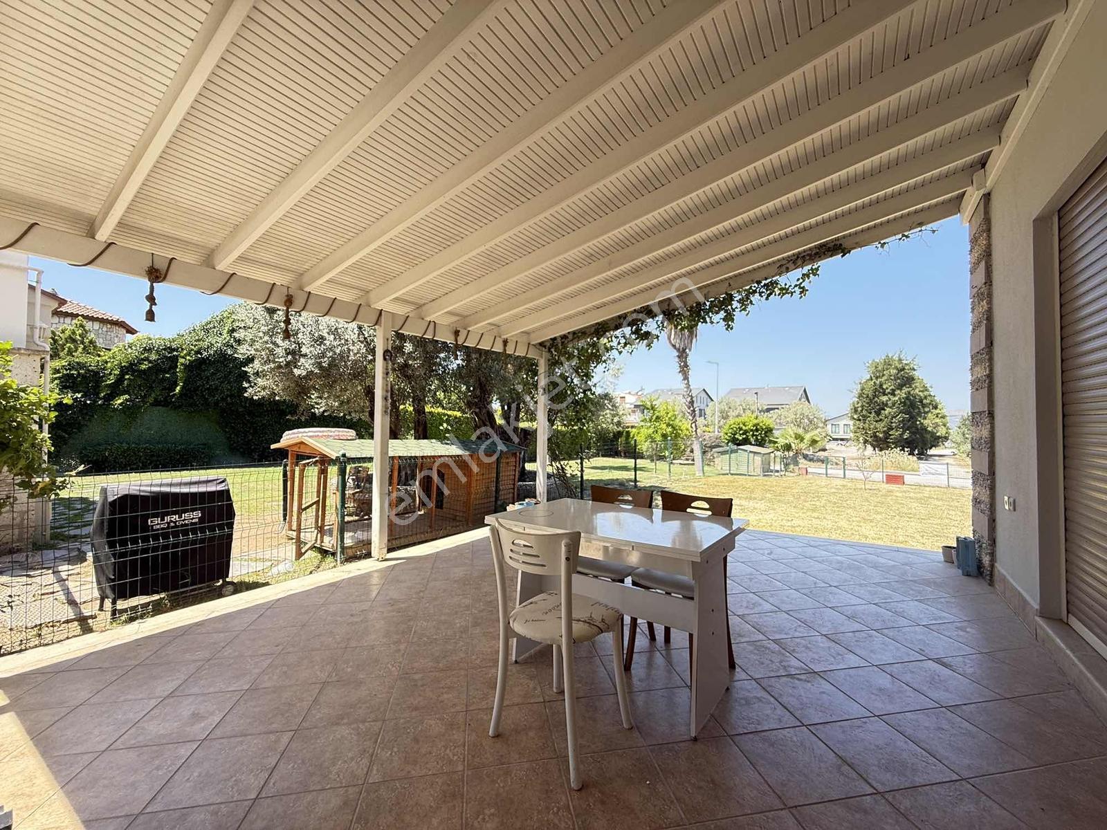 Urla Kalabak Ta Kiralık 4+1 Havuzlu Site İçinde Müstakil Villa - Görsel 11