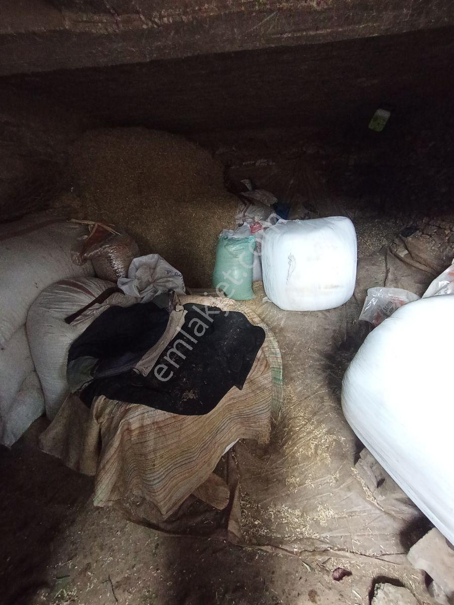 Hataş Gayrimenkul'den Baktırlıda Satılık Kargir Ev Ve Arsası - Görsel 8