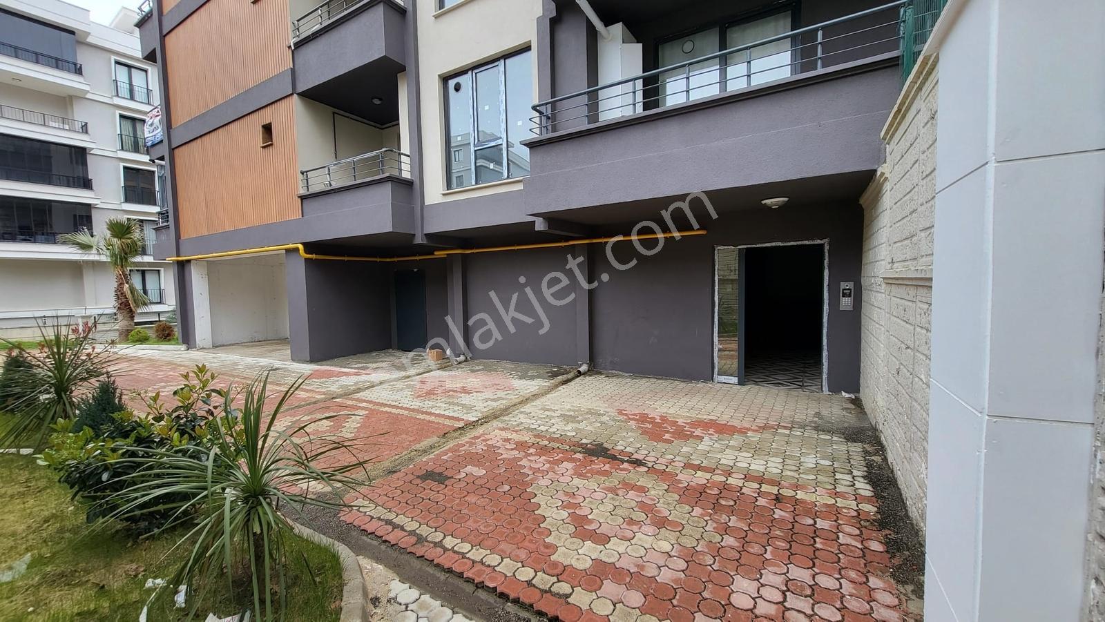 Atakum Körfez Gülpark 4 Yaşam Evlerinde Kiralık 1+1 Havuzlu Site - Görsel 24