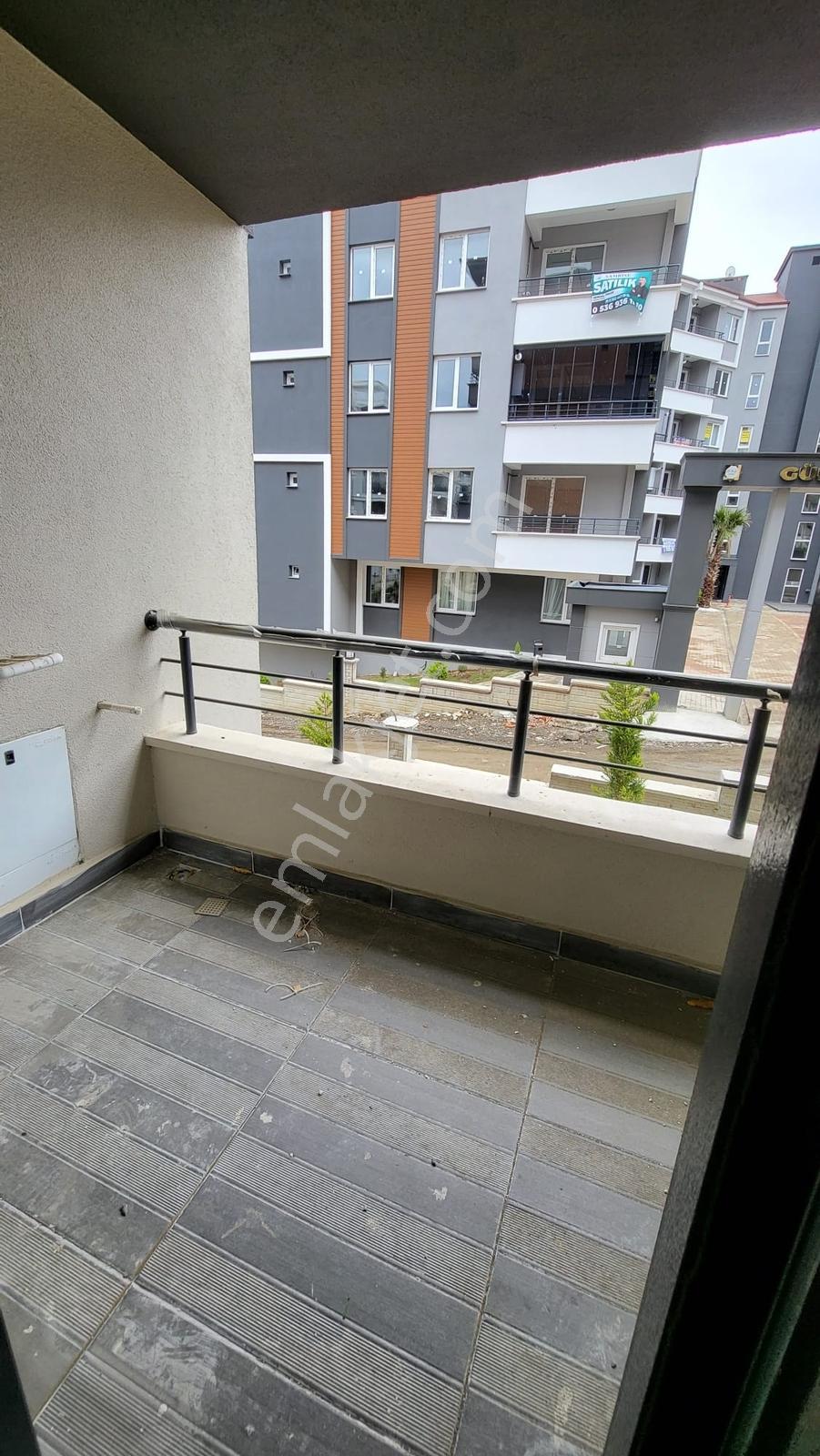 Atakum Körfez Gülpark 4 Yaşam Evlerinde Kiralık 1+1 Havuzlu Site - Görsel 5