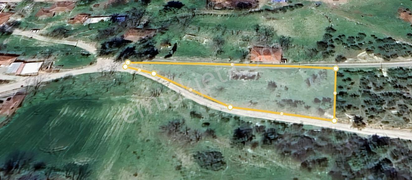Mir'den Balıkesir Beşpınar'da 1762 M2 Köy İçinde Satılık Arsa - Görsel 3