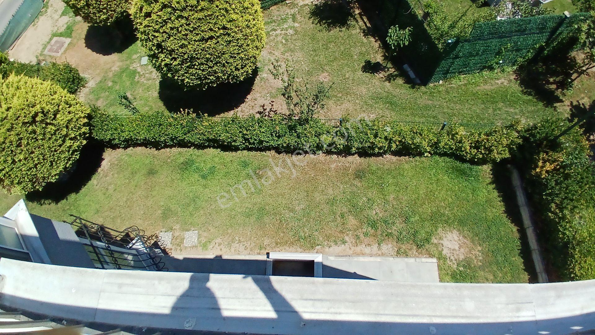 Polat Emlak...site İçerisinde, Tamamen Yenilenmiş Köşe Villa - Görsel 27