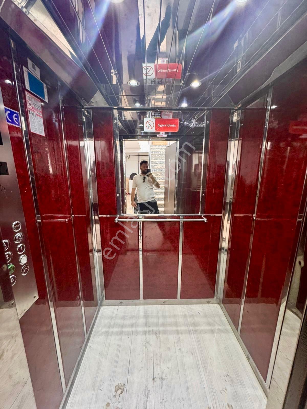 Malazgirt Mah 3+1 Full Yapılı Asansörlü Fiyat Düştü Acilllllll