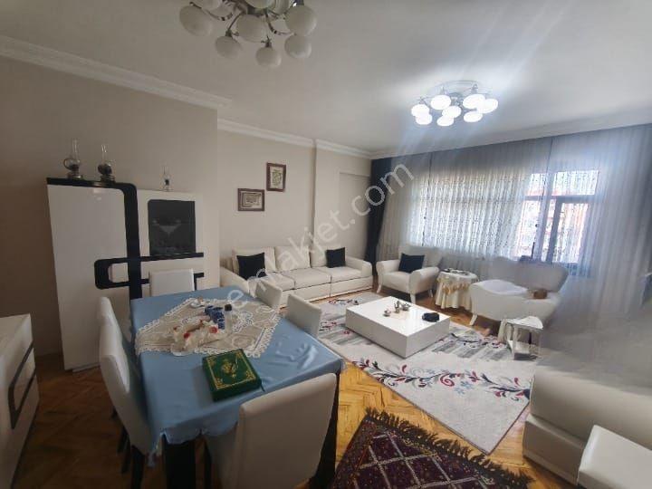 Meram Aşkan Mahallesi'nde 3+1 Arakat Asansörlü Satılık Daire - Görsel 8