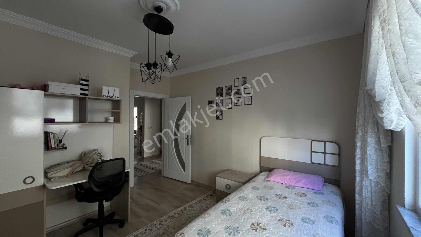 Rw Taka | Araklı Merkezde Eşyalı Kiralık Daire - Görsel 24