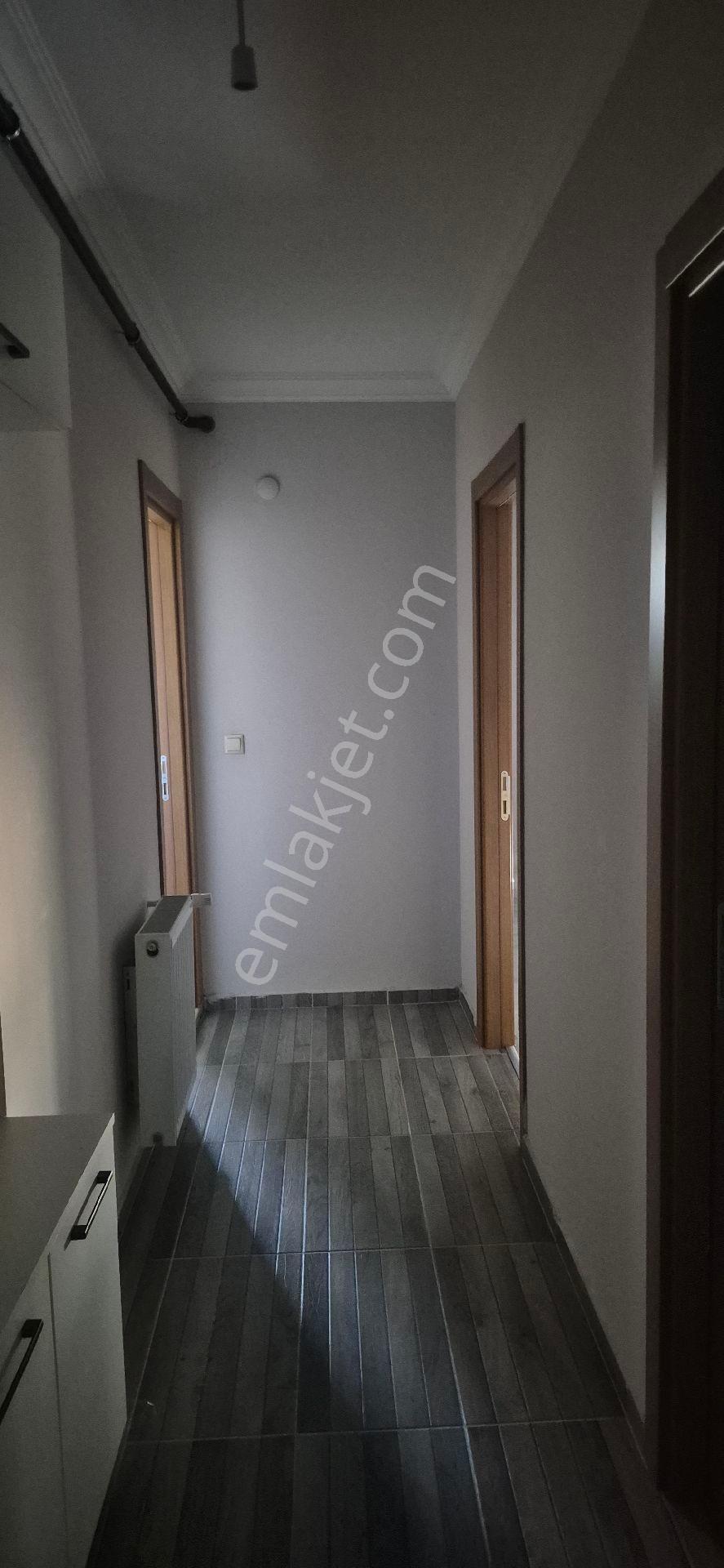 Bornova Doğanlar Da 1+1 Kiralık Daire - Görsel 17