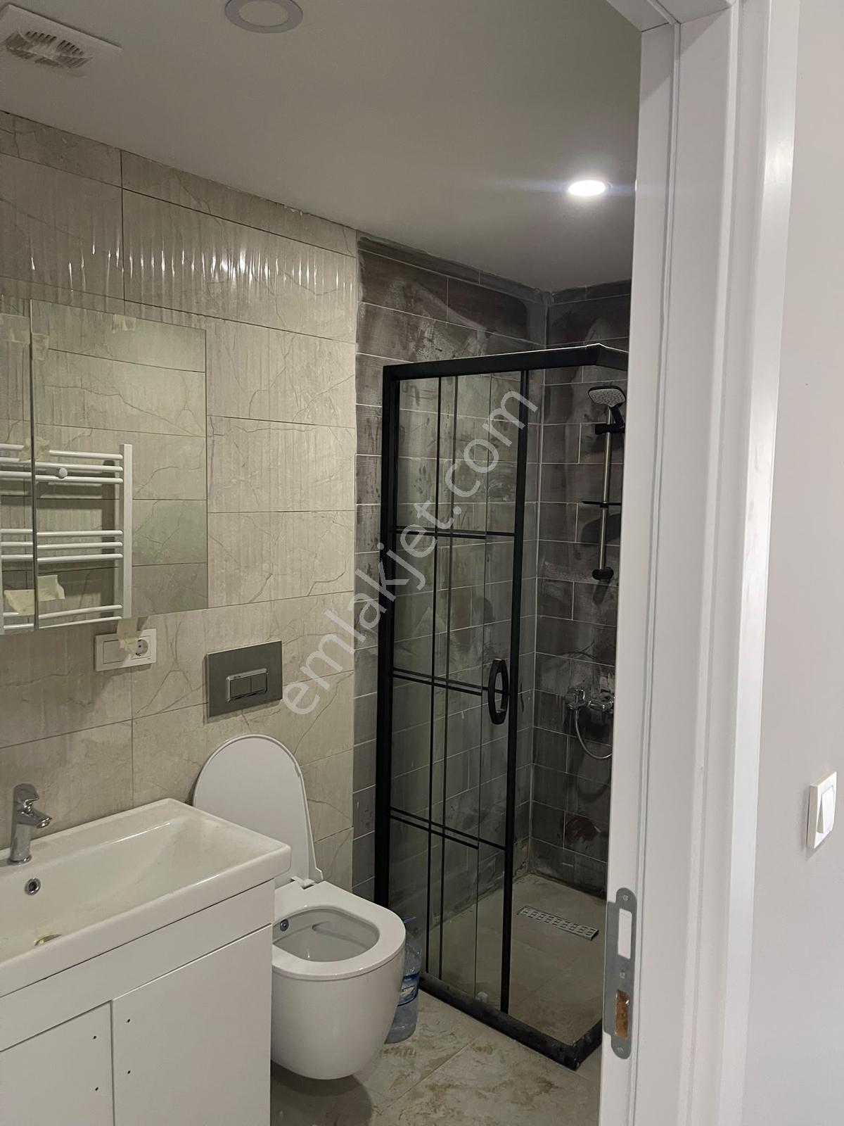 Büyükçekmece Denize 350 Mt Kiralık Ara Kat Asansörlü Sıfır 2+1 - Görsel 29