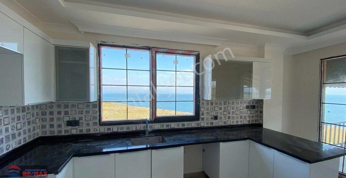 Re/max İnci'den Erdek Paşalimanında Satılık Villa - Görsel 25
