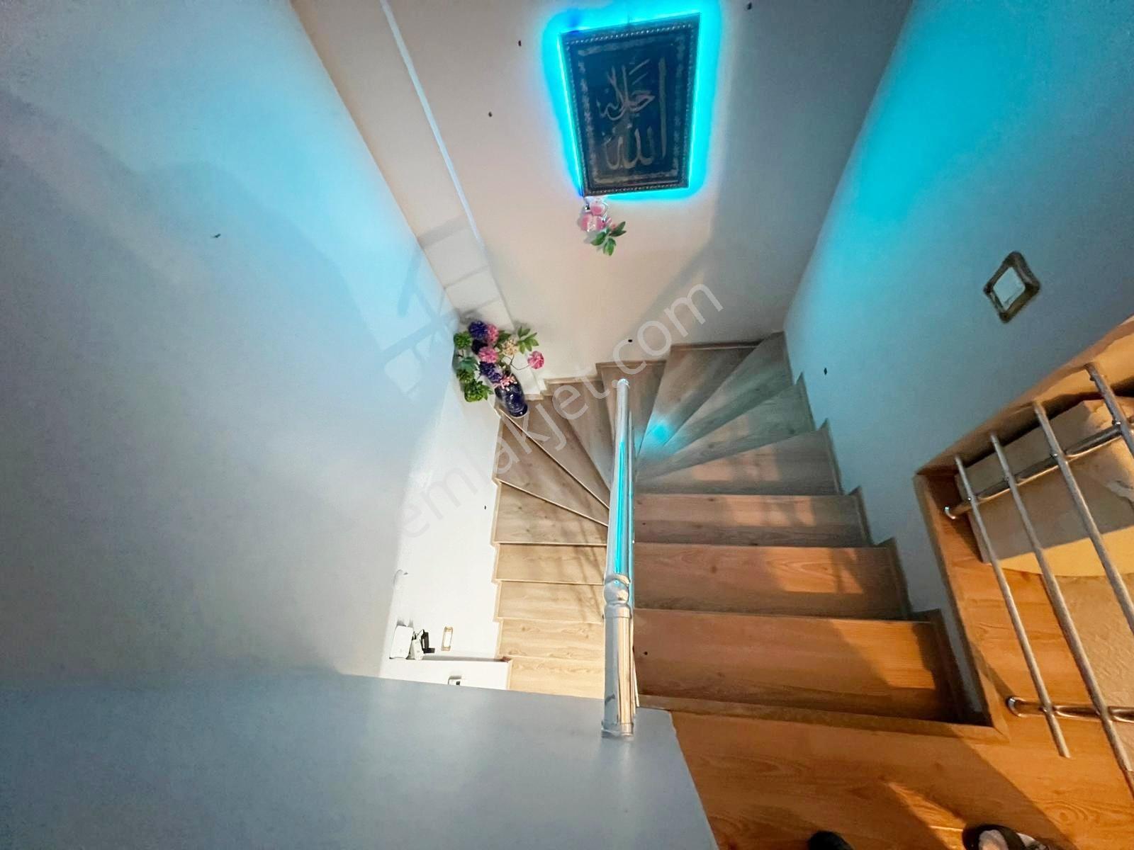 Erdinç Caddesi Yakını Full Yapılı Dublex 4+1 - Görsel 22