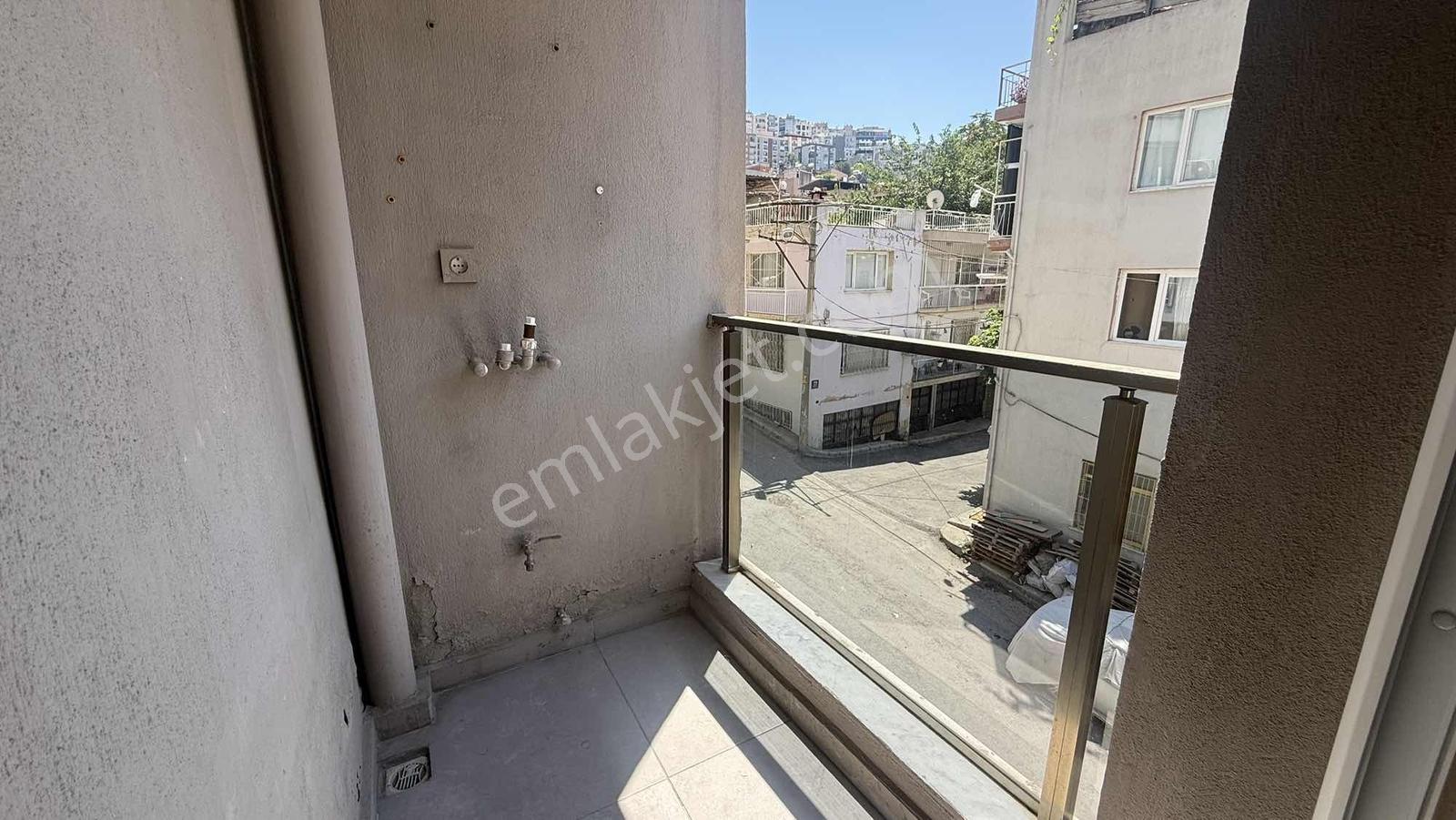 Yeşilyurt Vatan Mah. 2+1, 1. Kat, 3 Balkonlu, Satılık Daire - Görsel 27