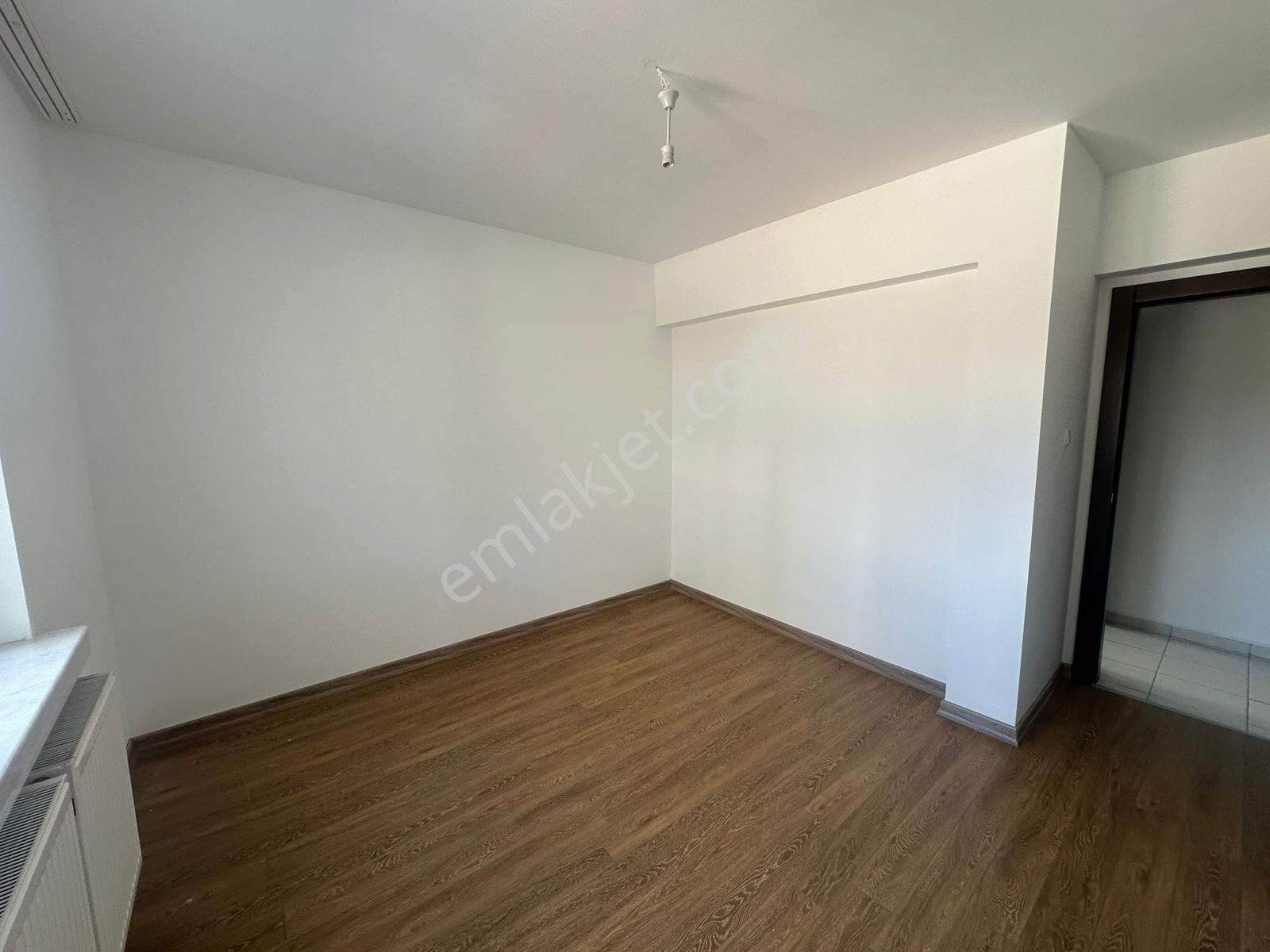 Bağlıca Merkezde Kiralık Ferah Ve Kullanışlı 4+1 Daire - Görsel 22
