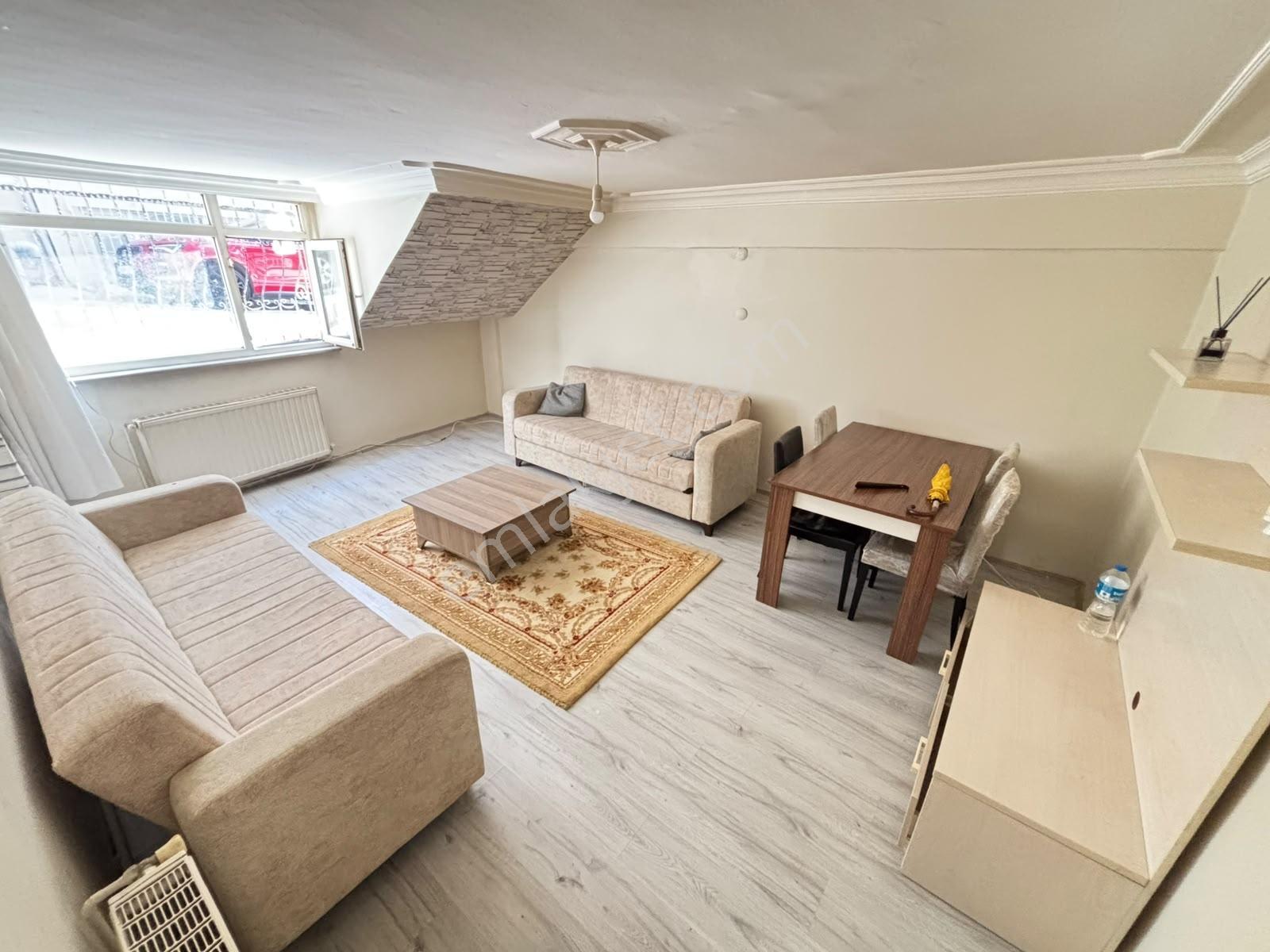 Üsküdar Merkez'e Çok Yakın 2+1 Bahçe Katı Kiralık Daire**