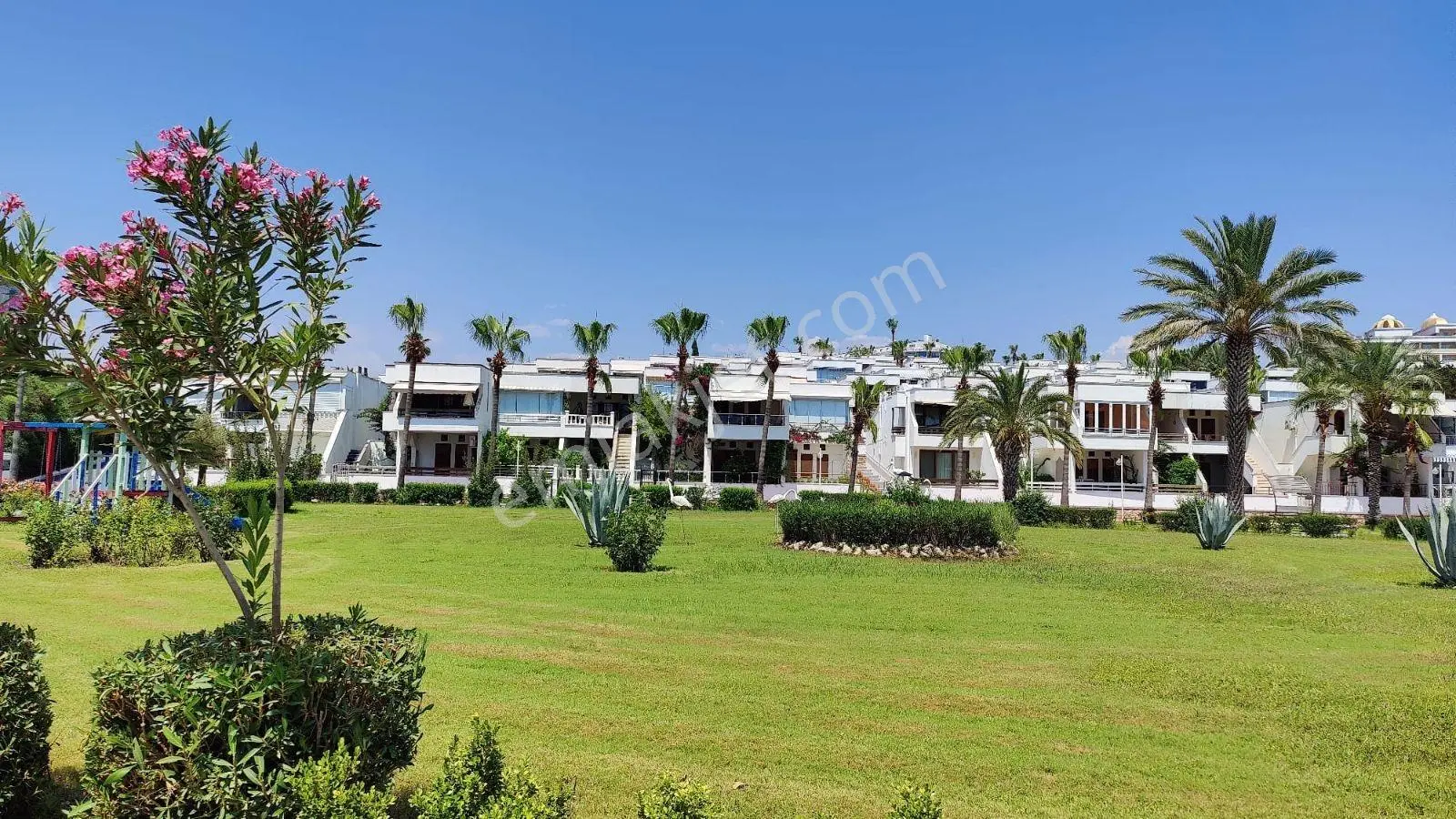 Side Kumköy Denize Sıfır Kendi Plajı Olan Kiralık Aidat Dahil - Görsel 5