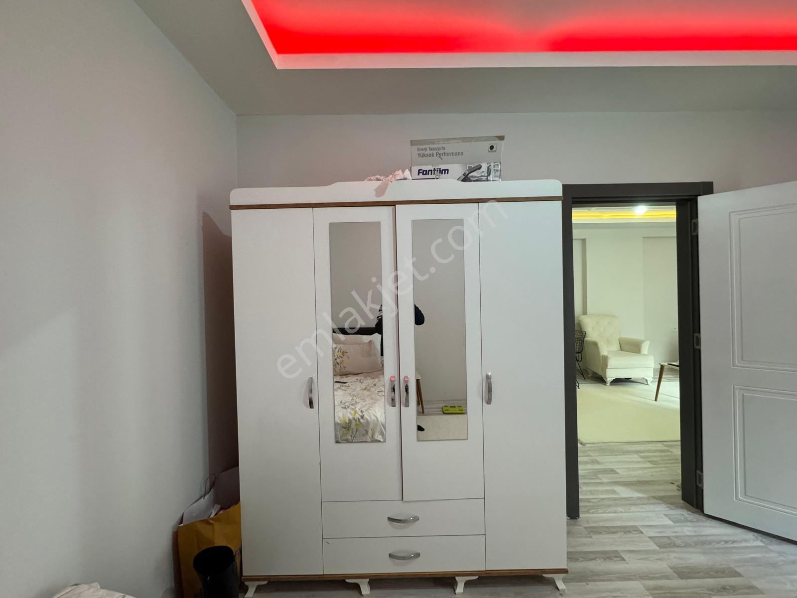 Azk'den Özenle Dizayn Edilmiş 1+1 Ful Eşyalı Dairemiz Kiralıktır - Görsel 35